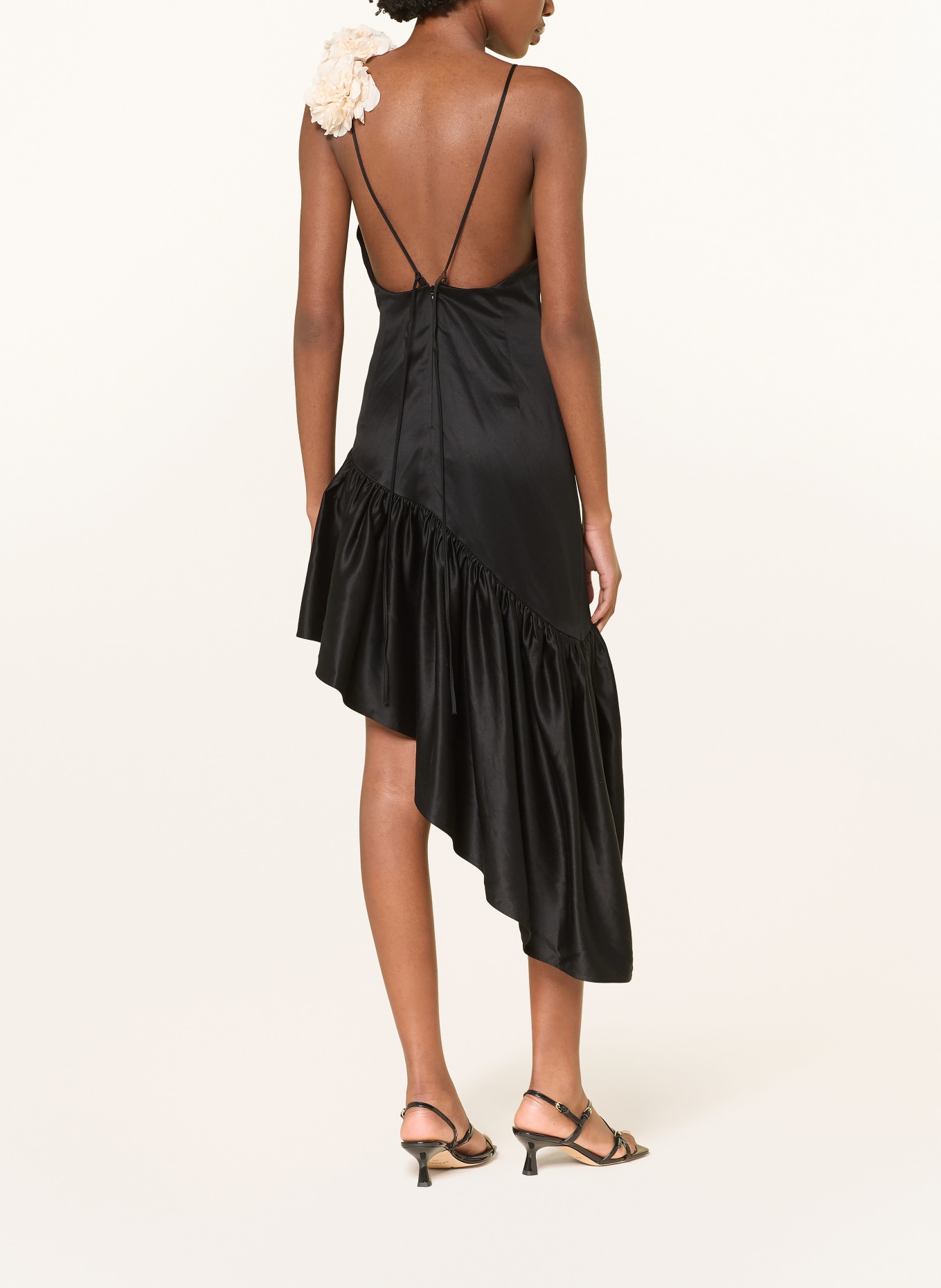 SANDRO Cocktailkleid mit Rüschen: SCHWARZ / CREME