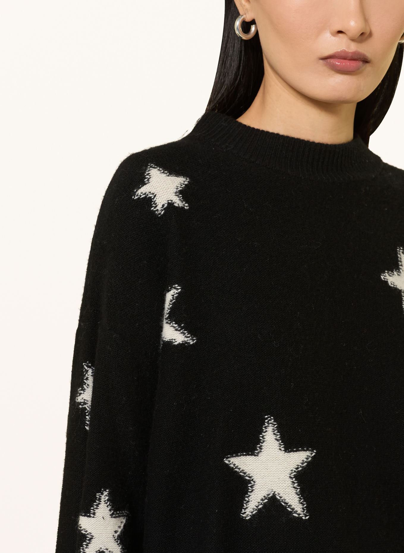 Princess GOES HOLLYWOOD Sweater: BLACK / WHITE