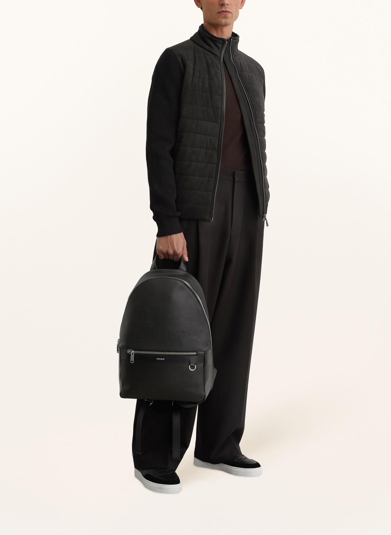 REISS Steppjacke BRAM im Materialmix: SCHWARZ