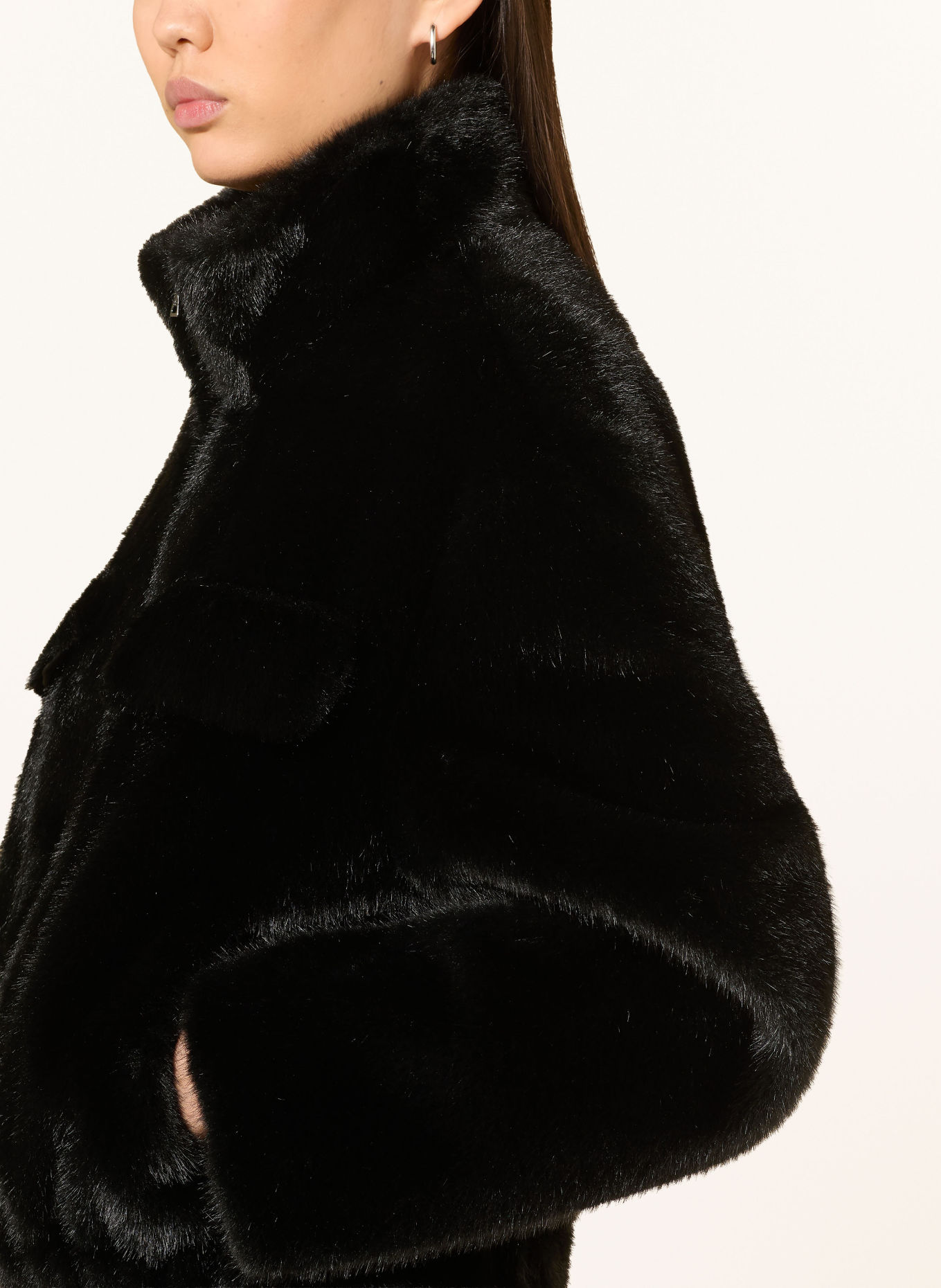 MARC AUREL Kunstfell-Jacke mit abnehmbarer Kapuze: SCHWARZ