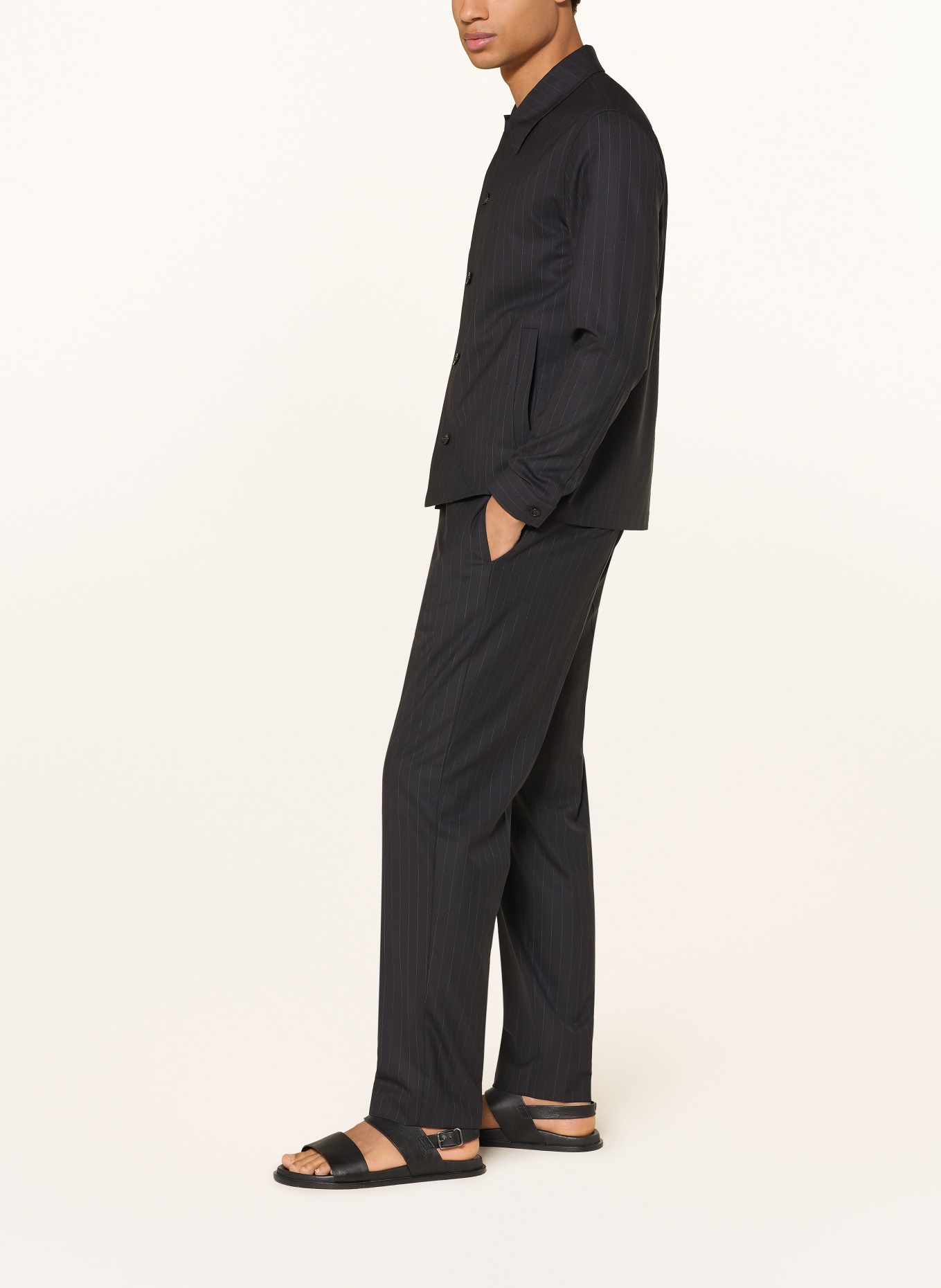 NN.07 BRENDAN Regular Fit Pants: DARK BLUE / WHITE