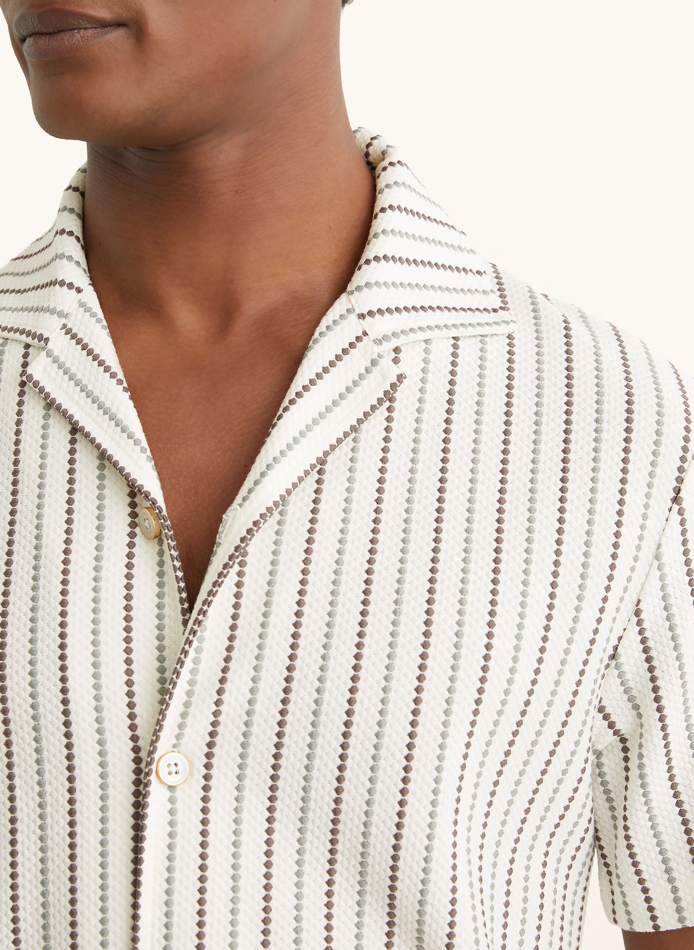 REISS Resorthemd PERCY Slim Fit: ECRU / DUNKELBRAUN / GRÜN