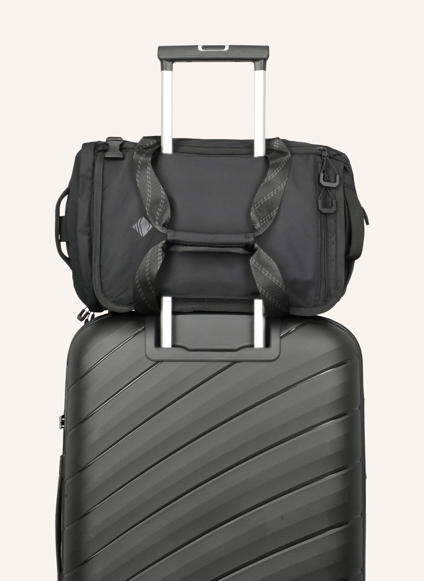 travelite Reisetasche VENTURE LINE SMALL 24 l: SCHWARZ