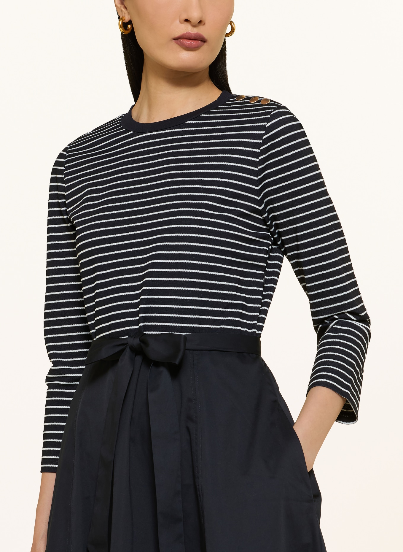 HOBBS Sukienka VIVIANA z mieszanki materiałów z rękawami 3/4: GRANATOWY / BIAŁY