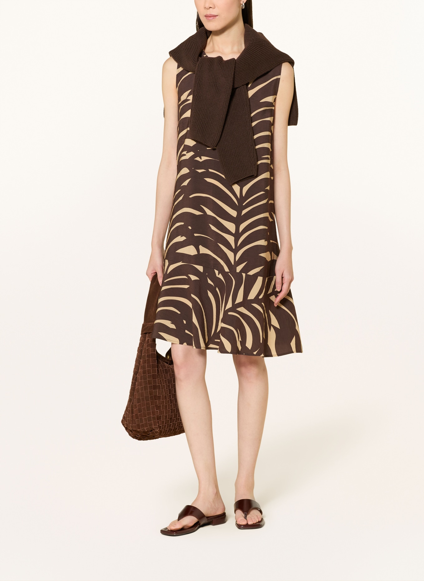 OPUS Rochie WENOLA LEAVES: MARO ÎNCHIS / BEJ