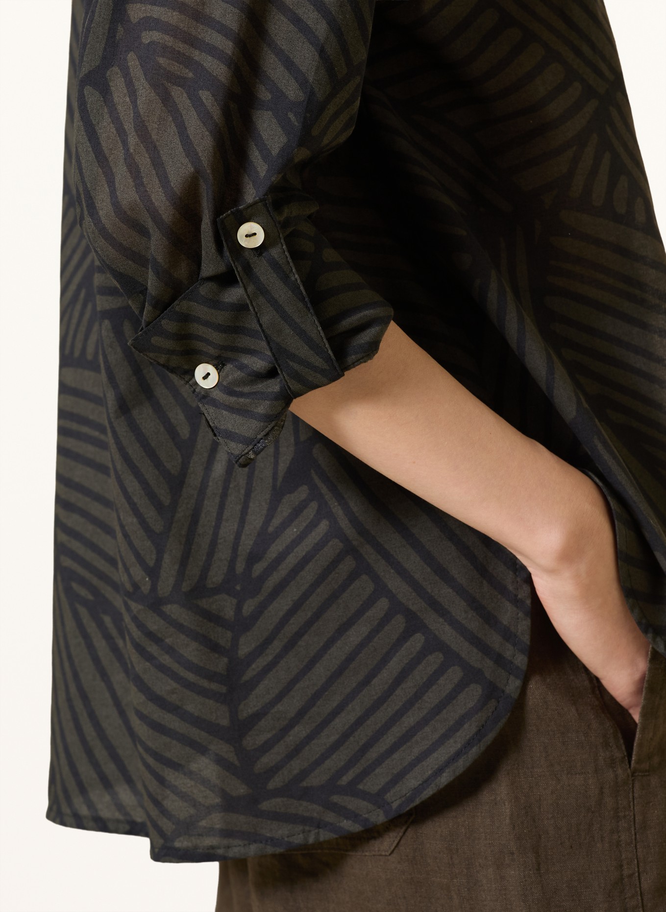 OPUS Bluse FELORA BOTANICA: DUNKELGRÜN / SCHWARZ