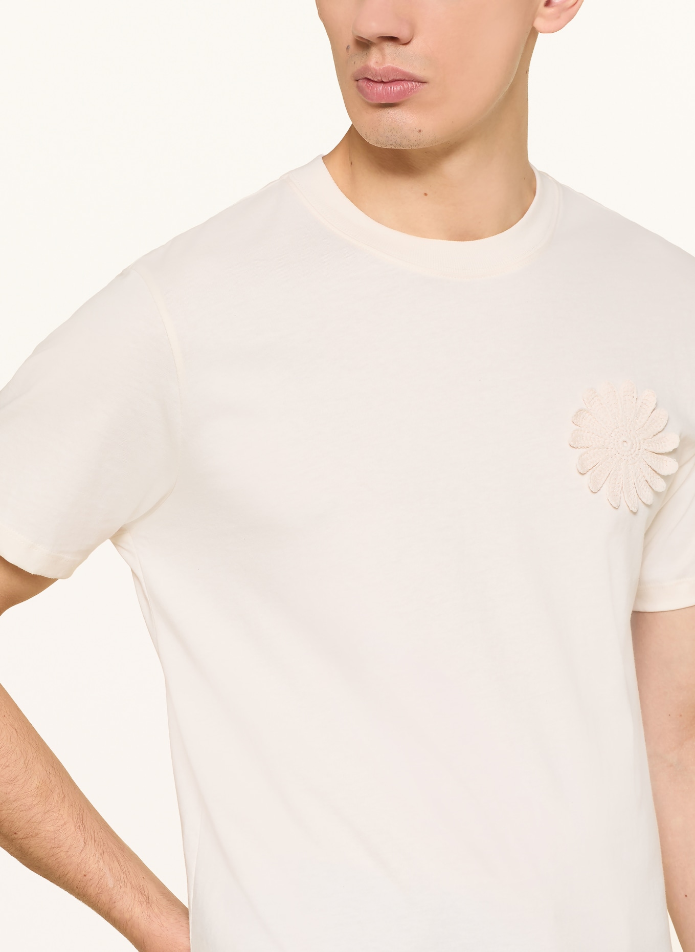 SANDRO Koszulka: KREMOWY