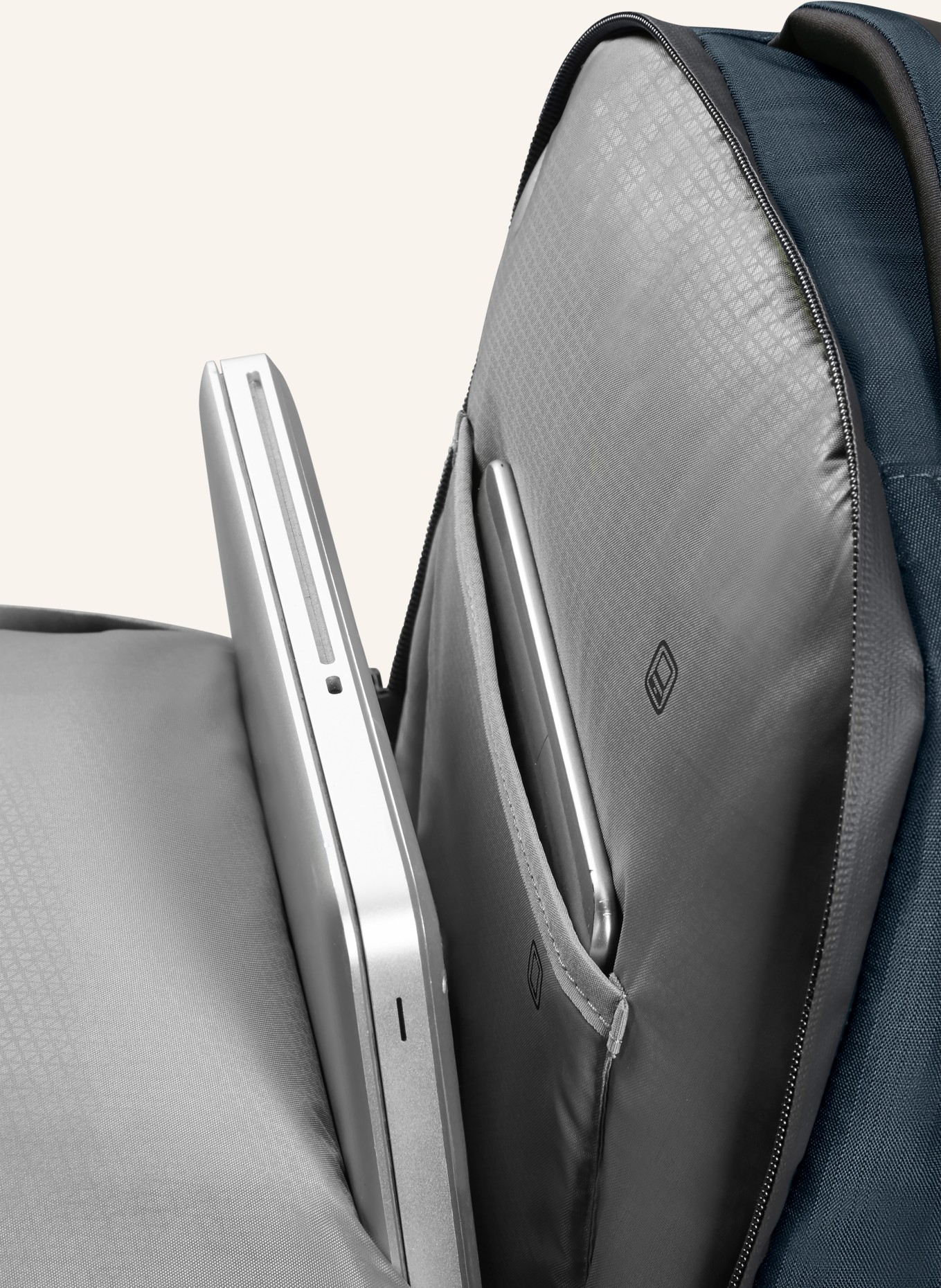 Samsonite Rucksack BIZ2GO 22,5 l mit Laptop-Fach: DUNKELBLAU / SCHWARZ