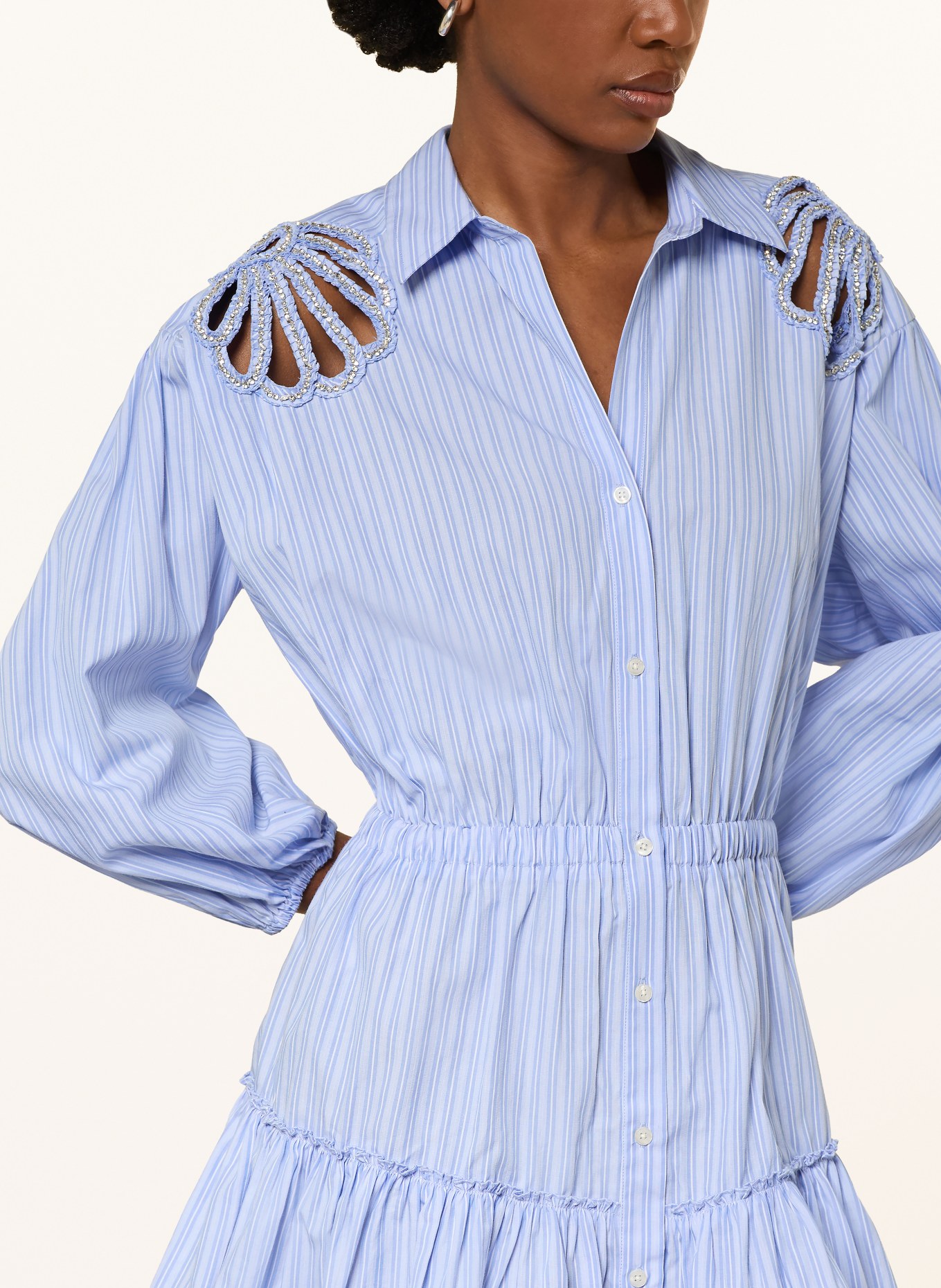 SANDRO Hemdblusenkleid mit Schmucksteinen und 3/4-Arm: HELLBLAU / WEISS