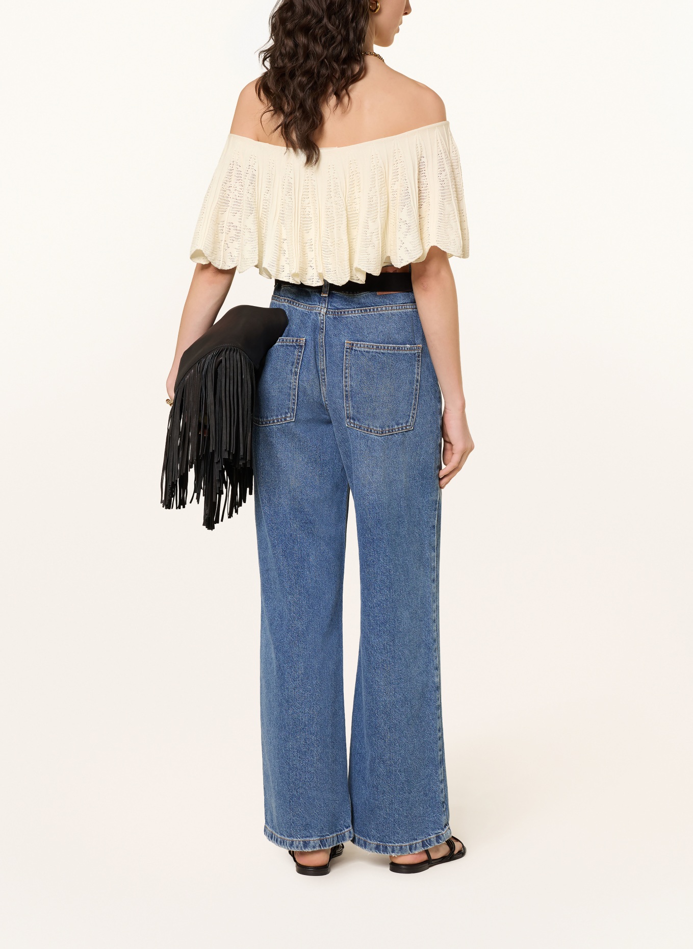 ba&sh Off-Shoulder-Stricktop SALDA mit Volants: CREME