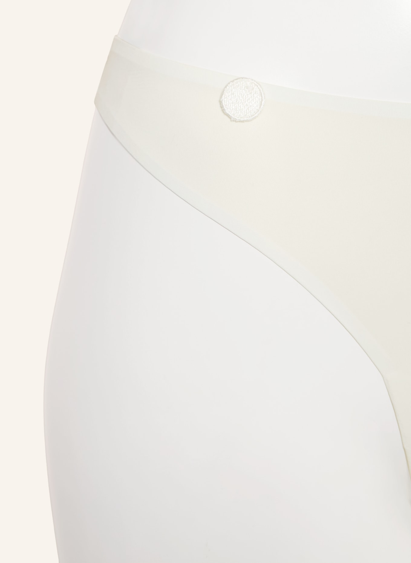 MARIE JO String TOM: ECRU