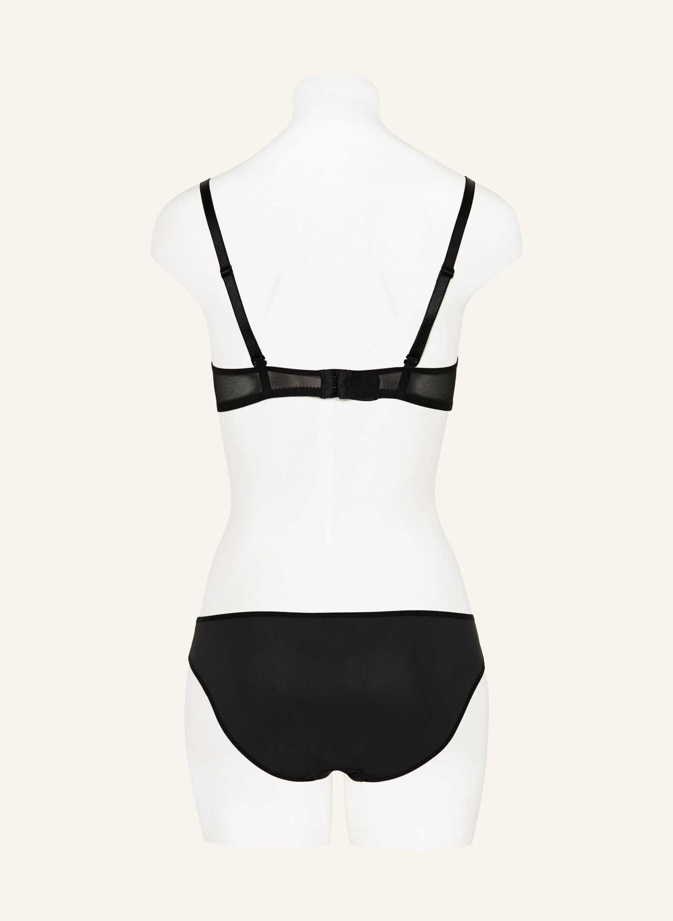 Passionata Podprsenka s vycpávkami MISS JOY: ČERNÁ