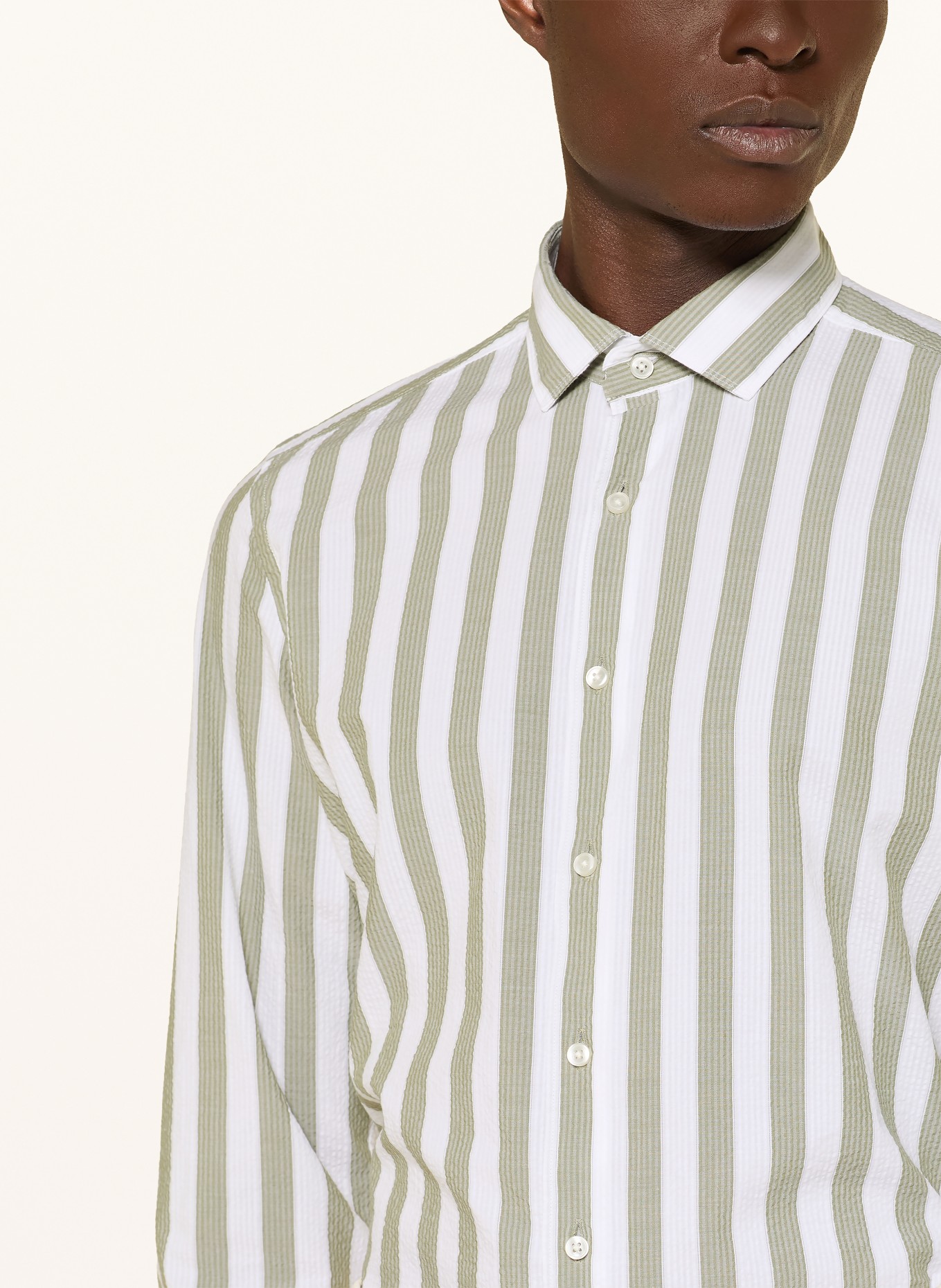 OLYMP Hemd Level Five body fit mit Stehkragen: OLIV / WEISS