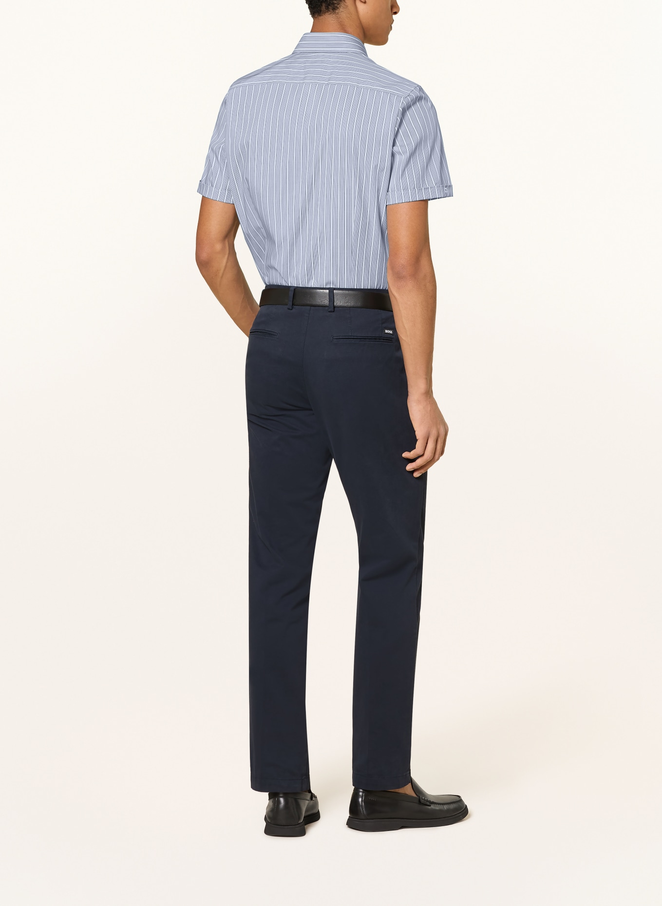 OLYMP Kurzarm-Hemd Level Five body fit: DUNKELBLAU / WEISS