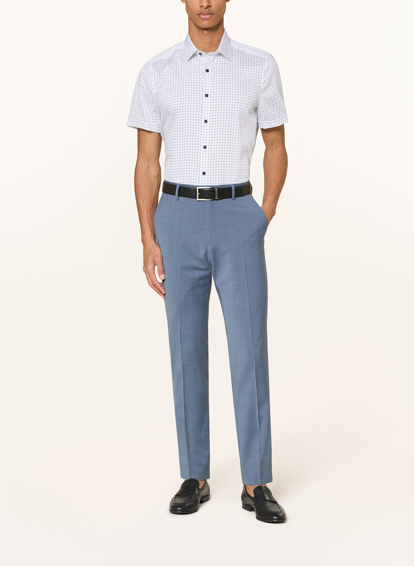 OLYMP Kurzarm-Hemd Level Five body fit: WEISS / HELLBLAU / SCHWARZ