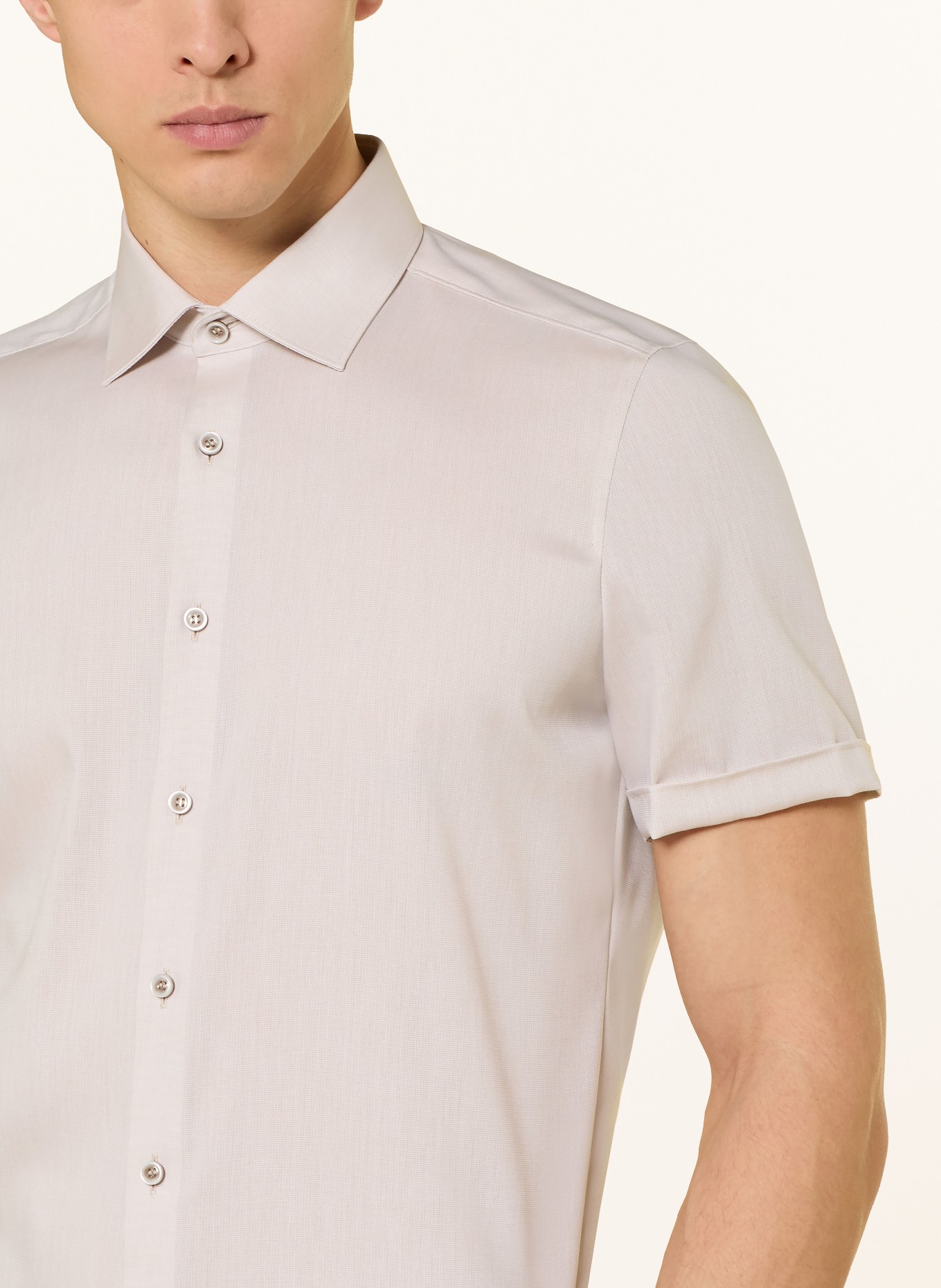 OLYMP Kurzarm-Hemd Level Five body fit: BEIGE