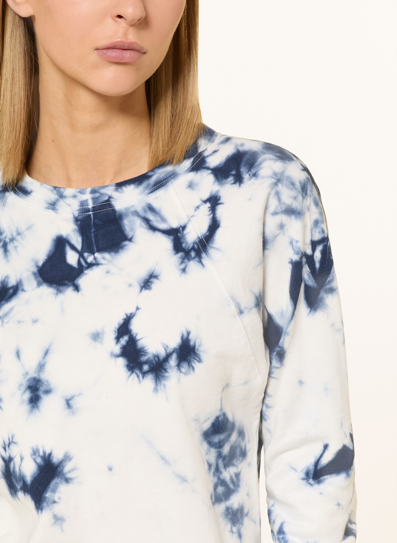 P.J.Salvage Lounge-Sweatshirt: HELLBLAU / DUNKELBLAU