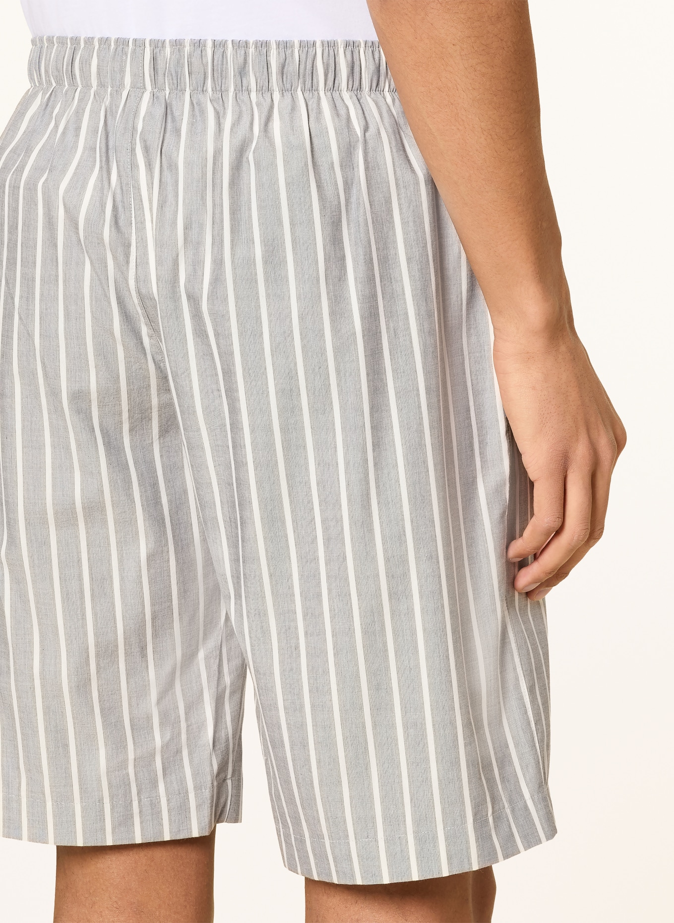 HANRO Lounge-Shorts NIGHT & DAY: HELLGRAU / WEISS