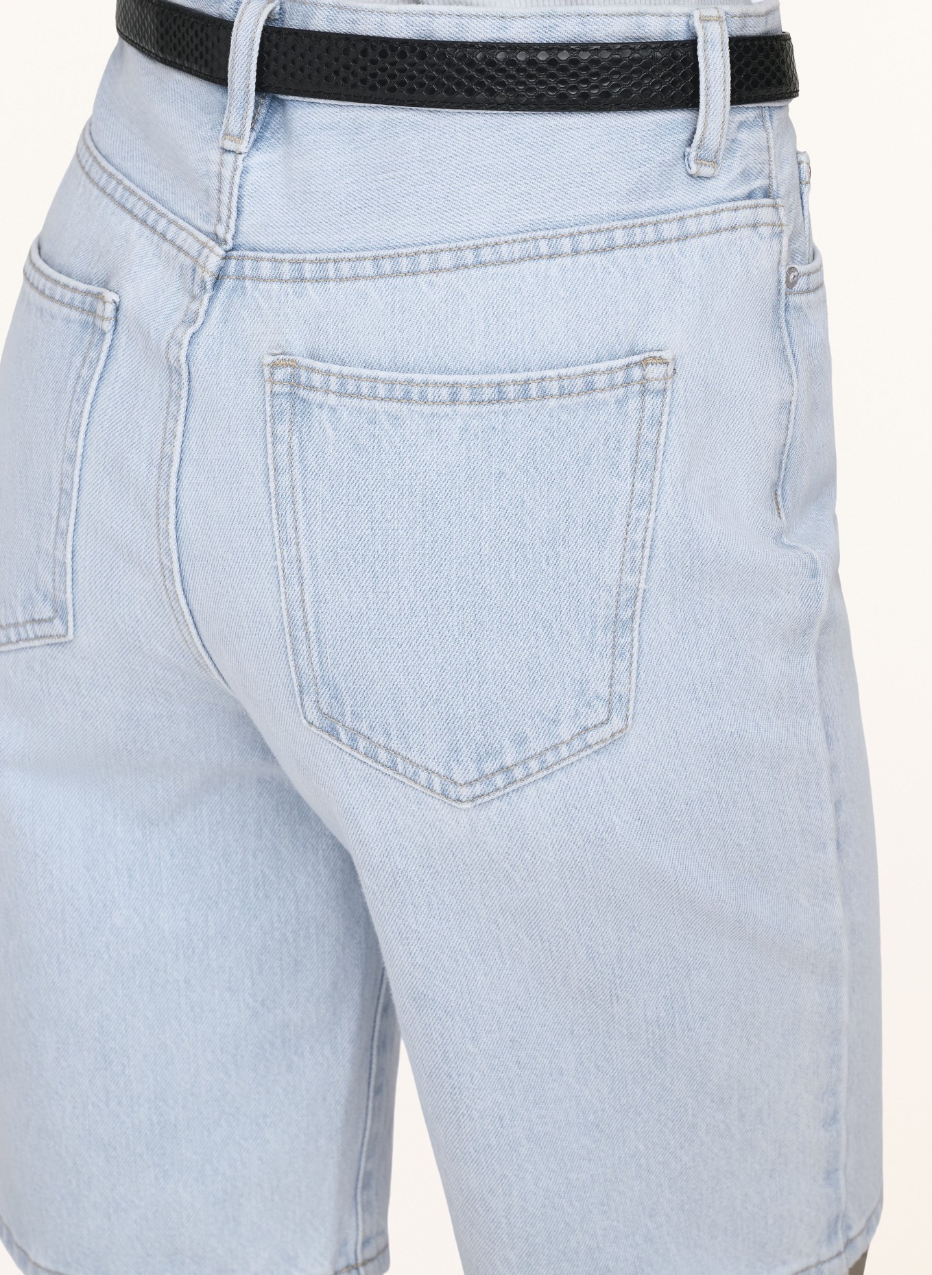 ONLY Jeansshorts: Light Blue Bleached Denim