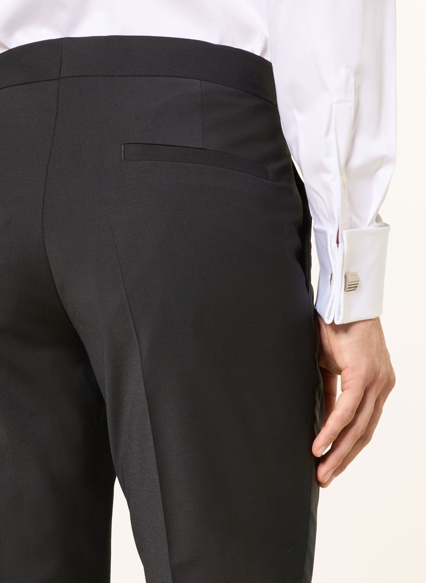 HUGO Smokingbroek HESTEN Extra Slim Fit: 001 BLACK