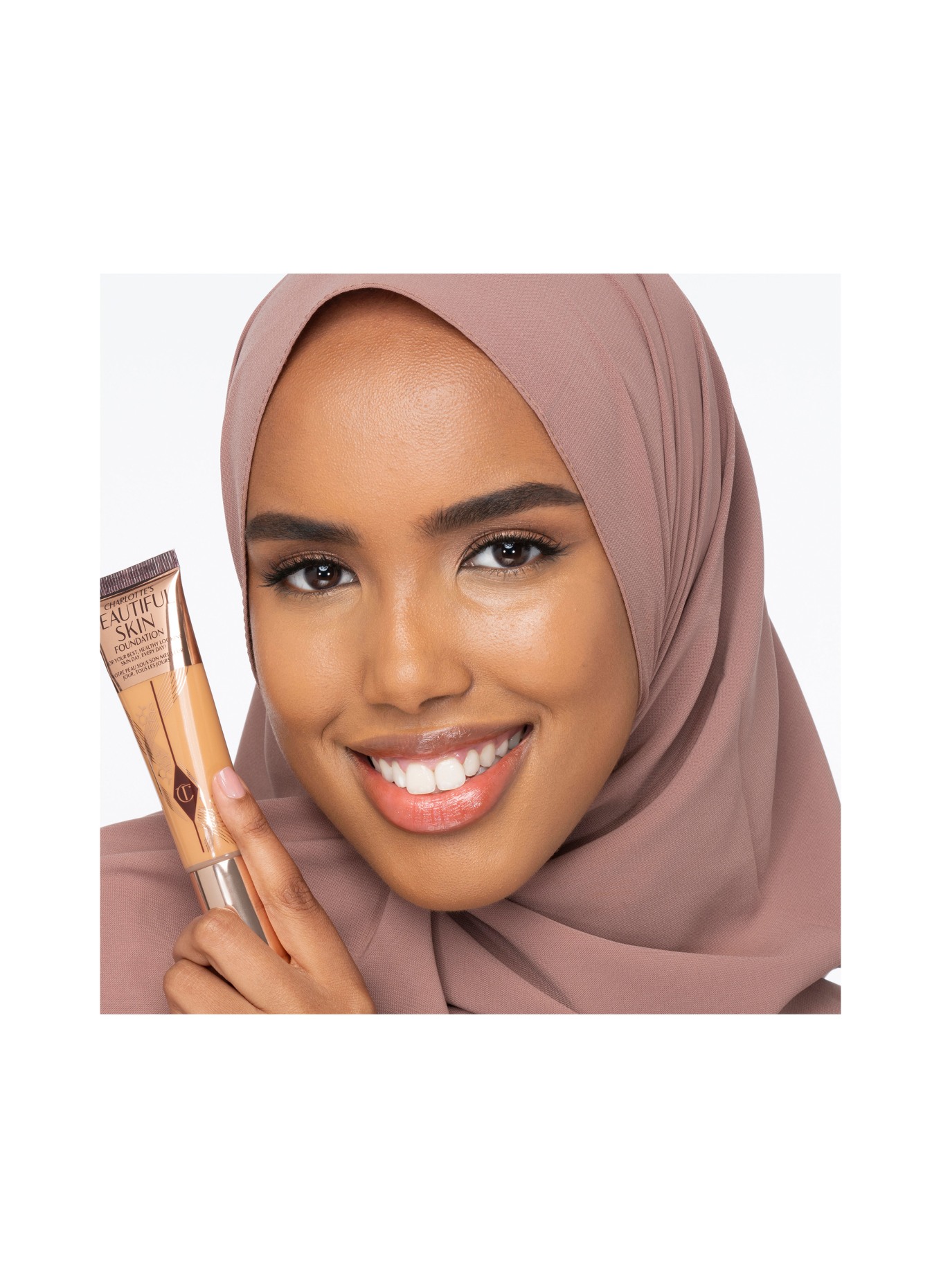 Charlotte Tilbury CHARLOTTE'S BEAUTIFUL SKIN FOUNDATION: 10 WARM