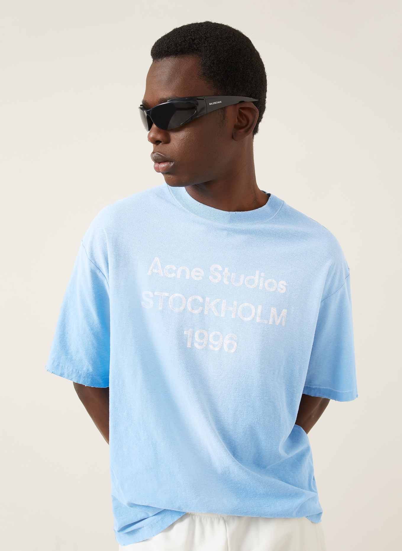 Acne Studios T-Shirt: HELLBLAU / WEISS