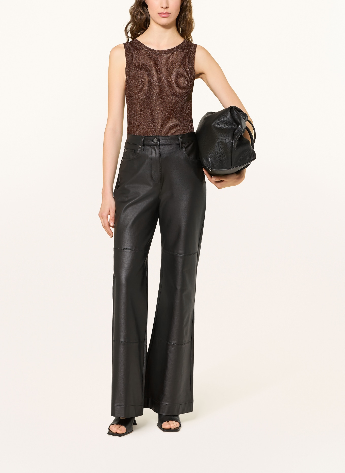 GESTUZ Top SILVIGZ z třpytivé příze: TMAVĚ HNĚDÁ