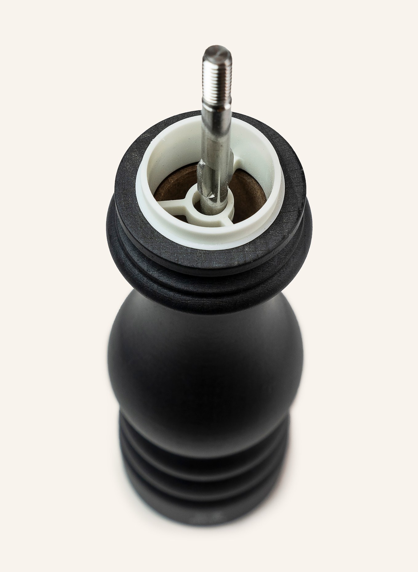 PEUGEOT Salzmühle PARIS: DUNKELGRAU