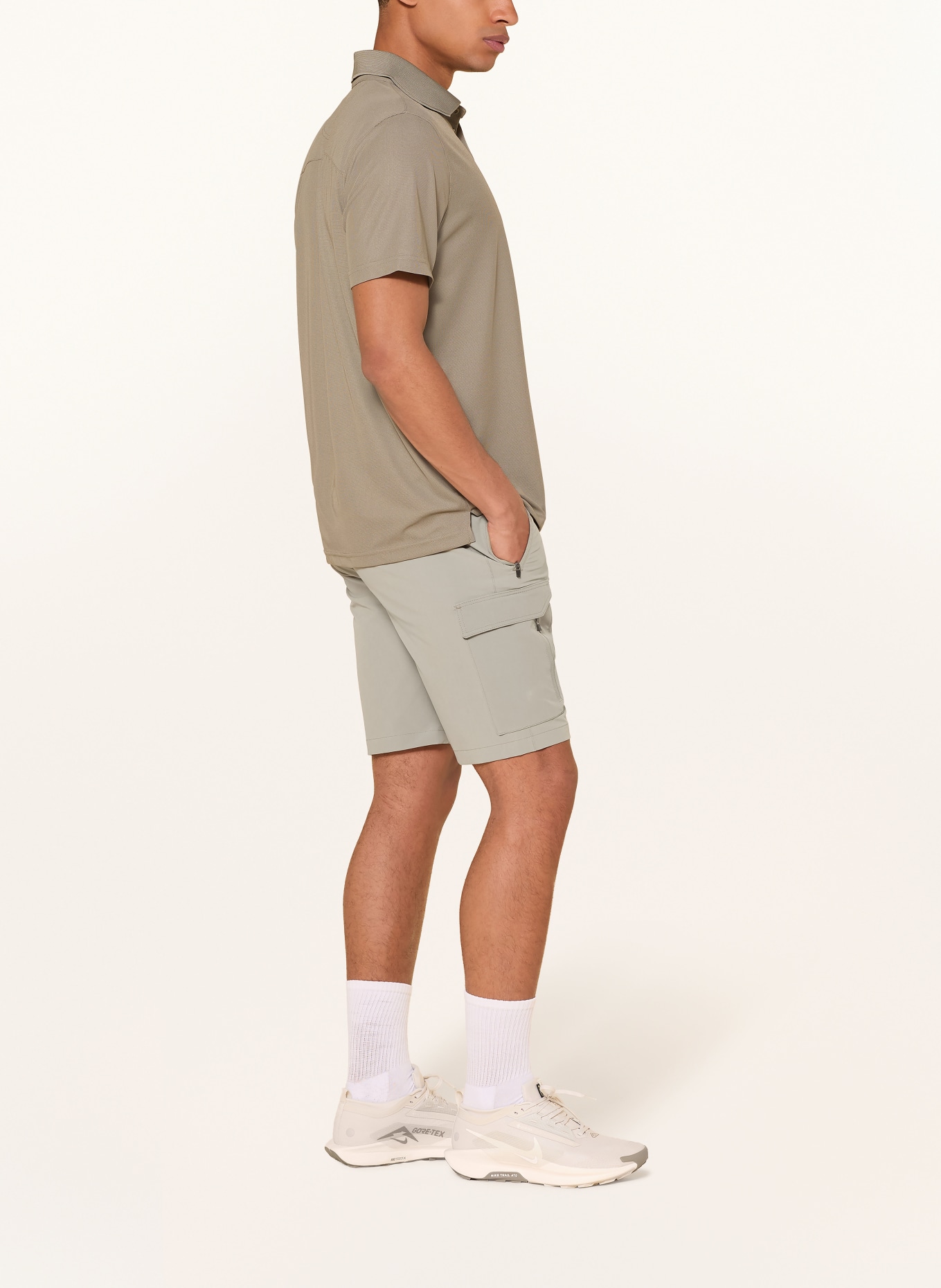 me°ru' Trekking shorts SEVRAN: LIGHT GREEN