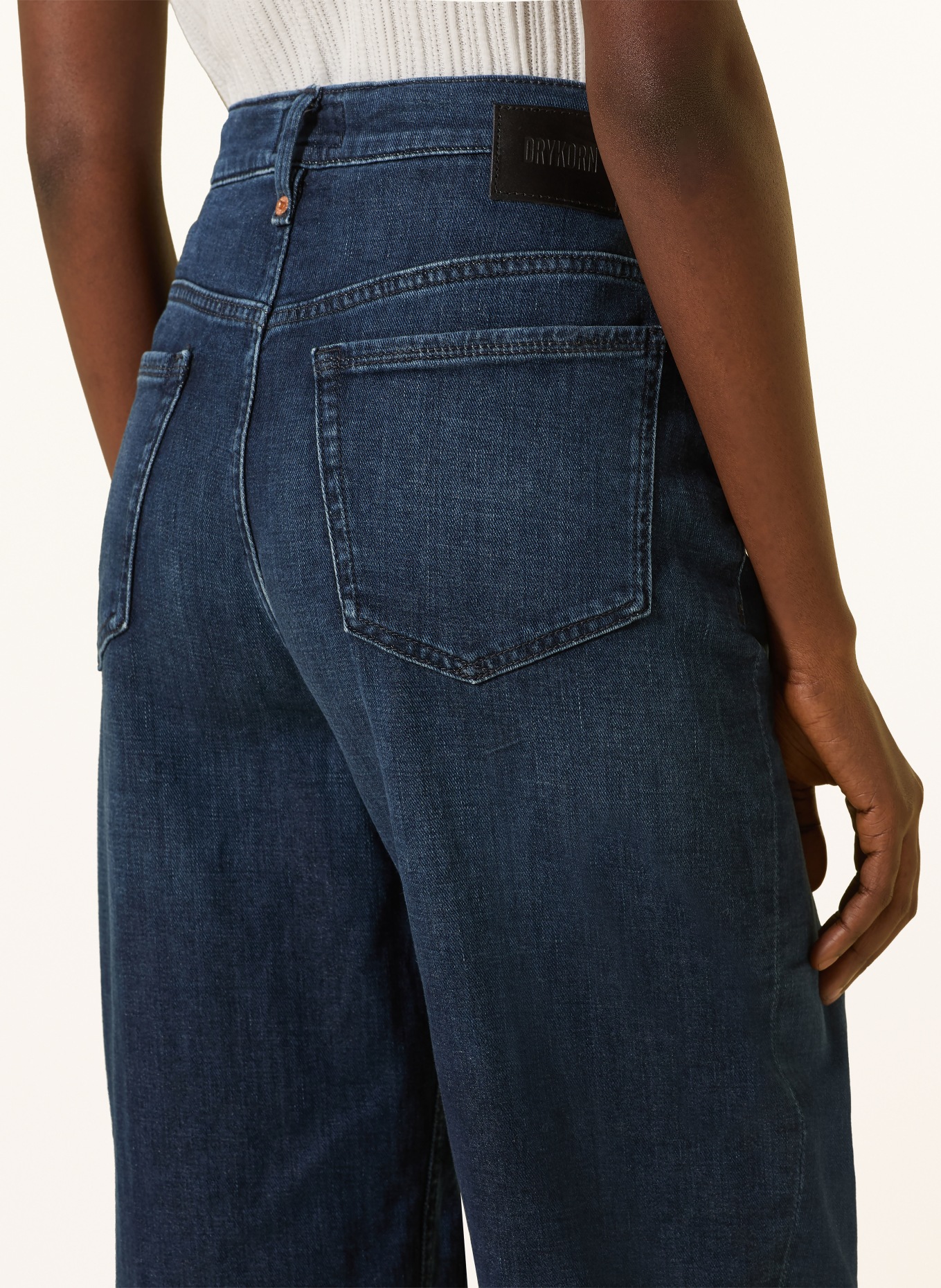 DRYKORN Cropped jeans FLOWN: 3100 BLAU