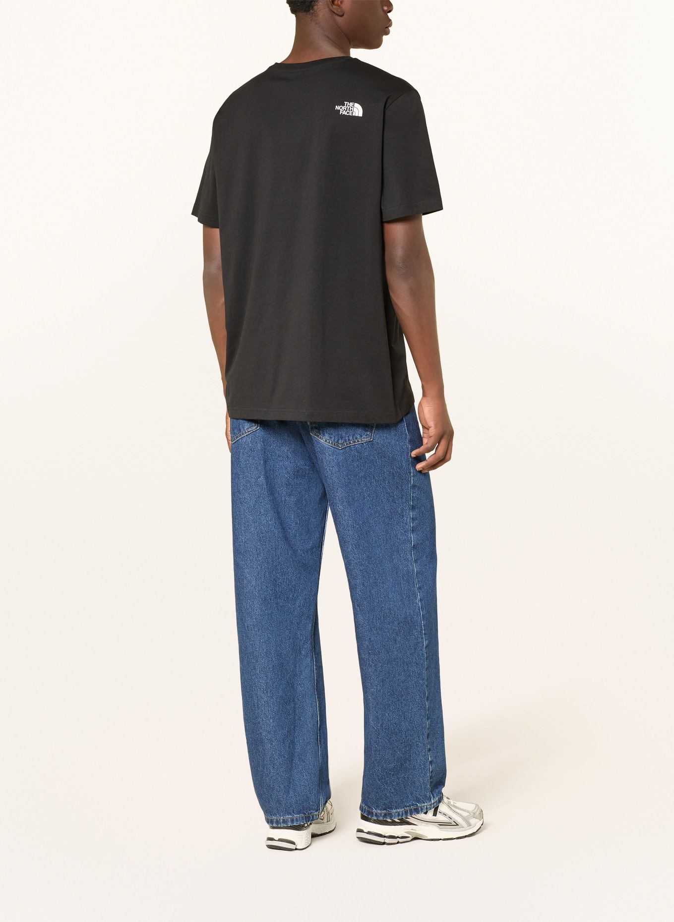 THE NORTH FACE Tricou EASY: NEGRU / GRI / ALB
