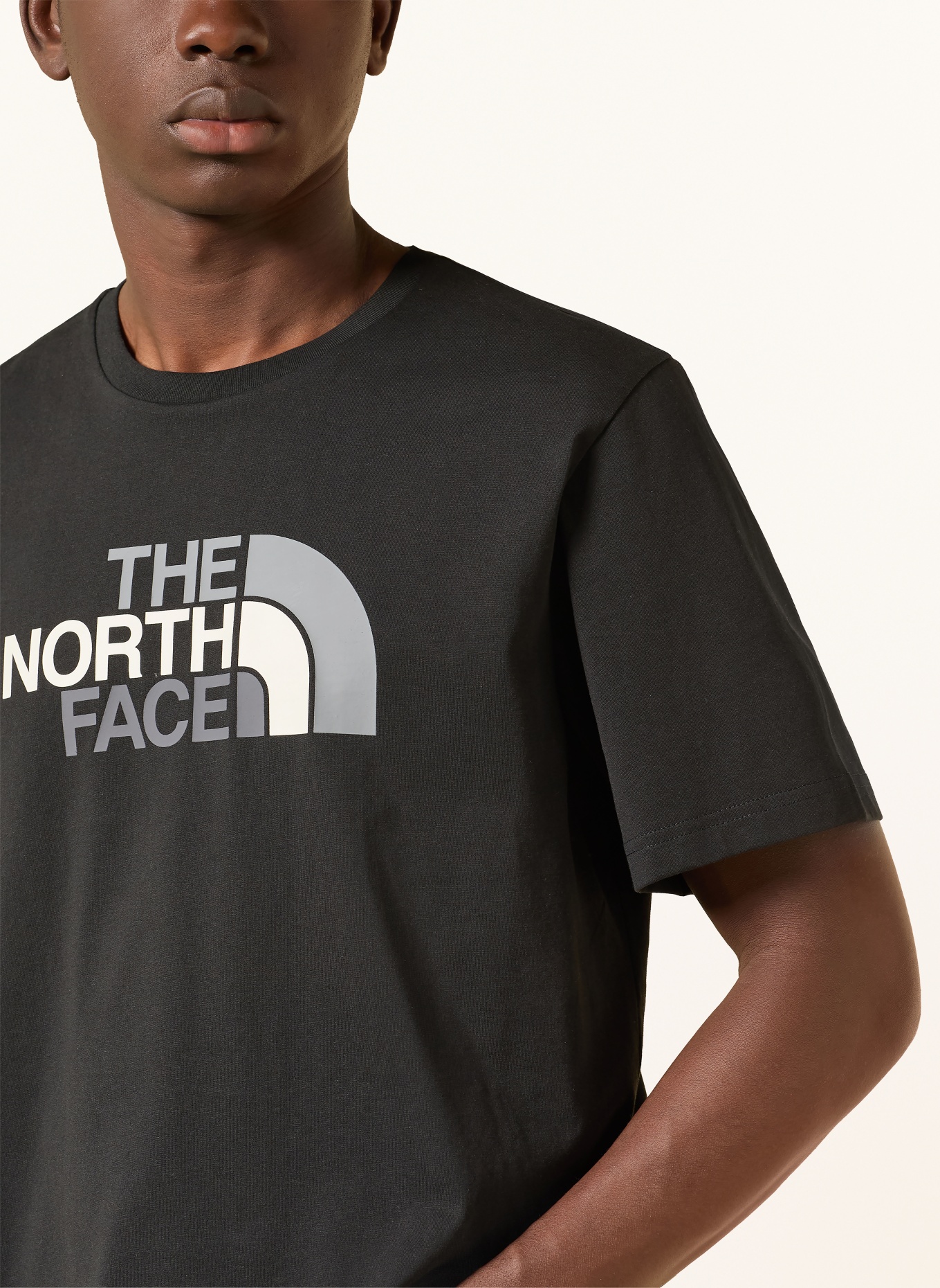 THE NORTH FACE Tricou EASY: NEGRU / GRI / ALB
