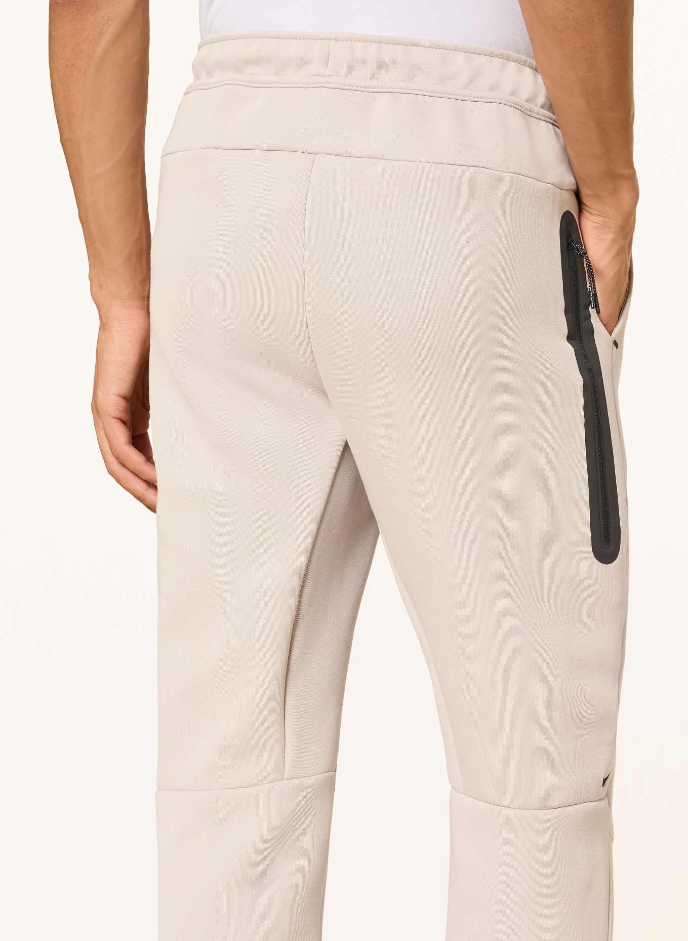 Nike Sweatpants TECH: CREME