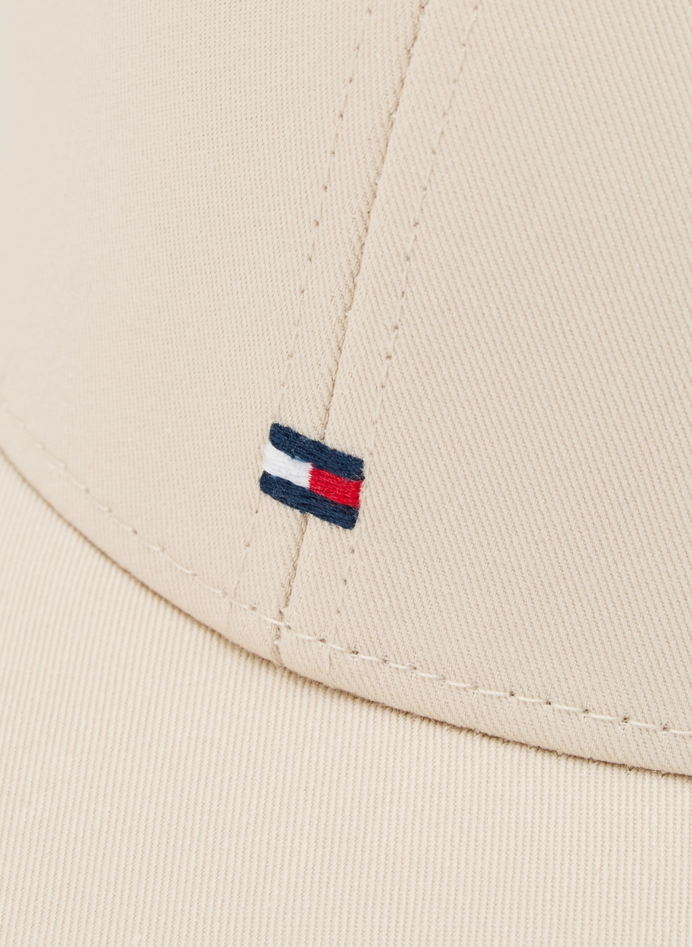 TOMMY HILFIGER Cap: CREAM