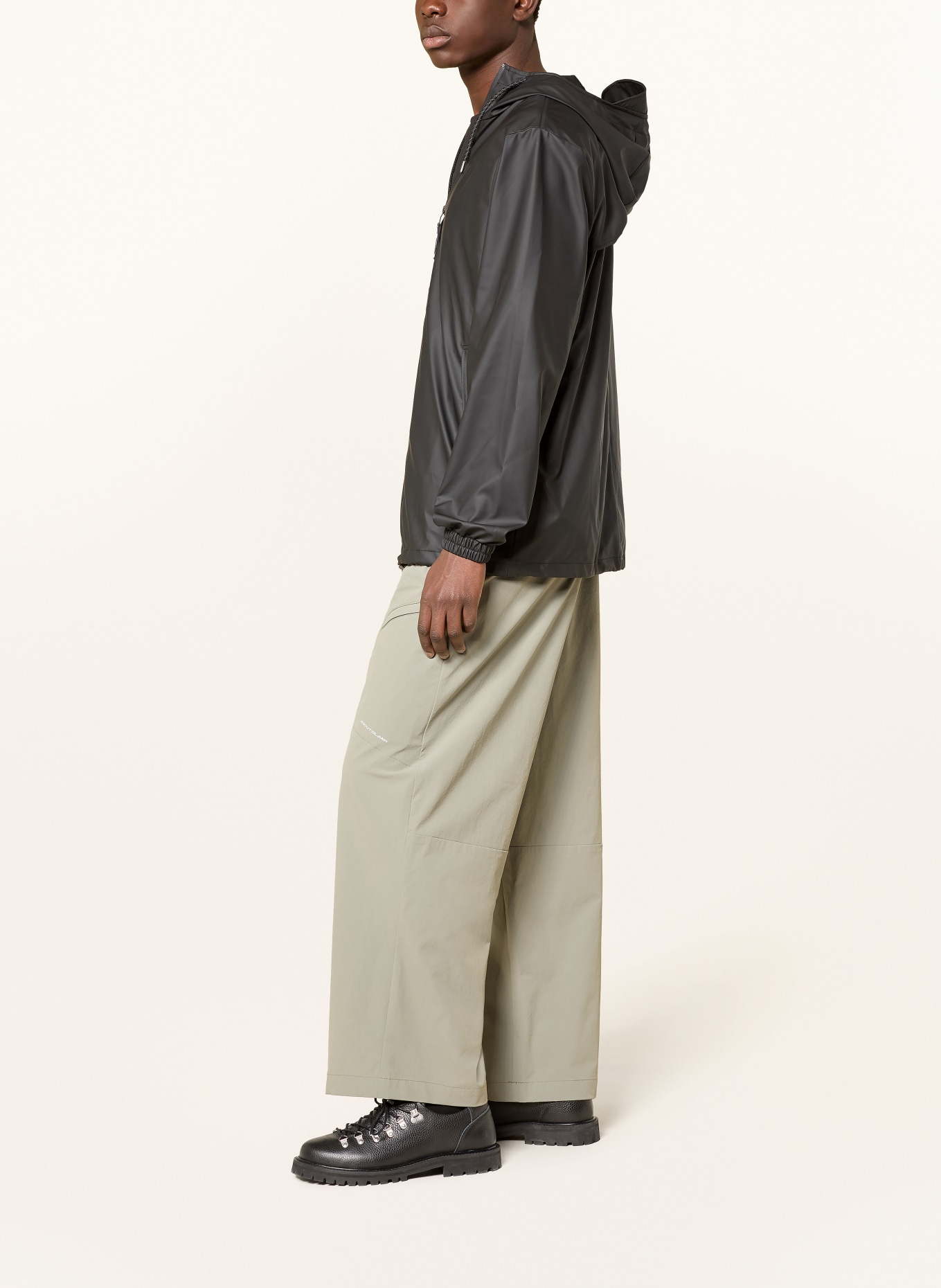 RAINS Veste de pluie STORM BREAKER W3: NOIR