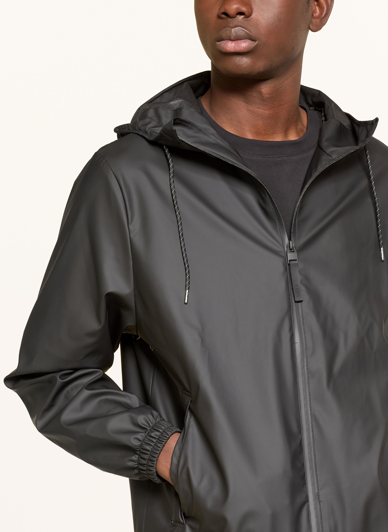 RAINS Veste de pluie STORM BREAKER W3: NOIR