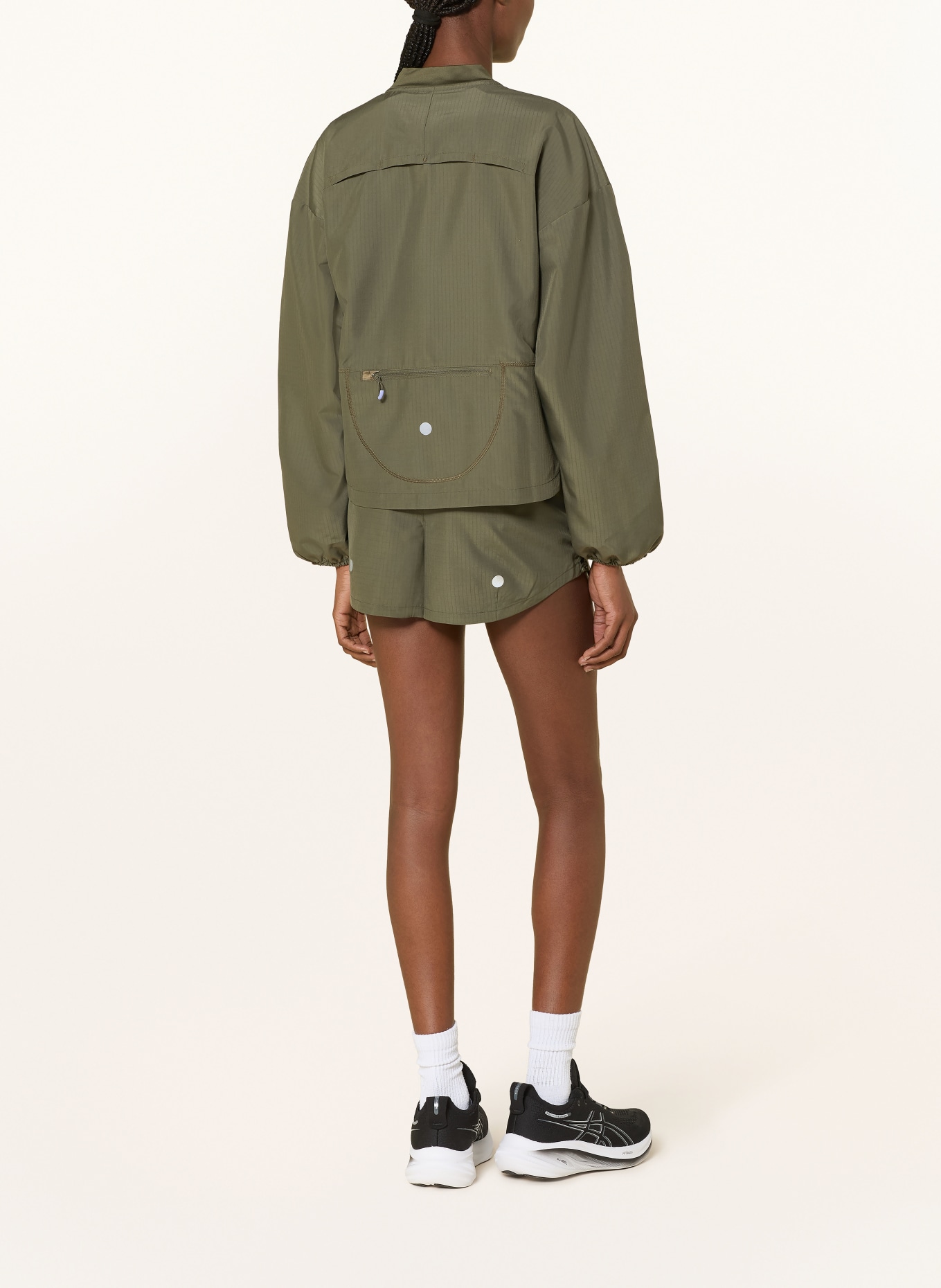 ASICS Running shorts NAGINO RUN ADJUSTABLE 4IN SHORT: OLIVE