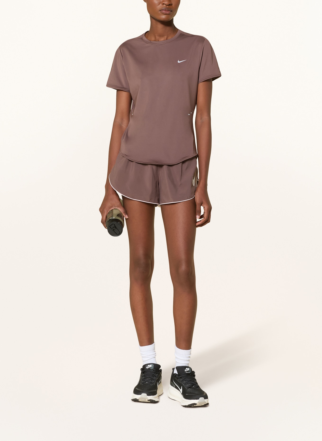 Nike Laufshirt SWIFT: ALTROSA