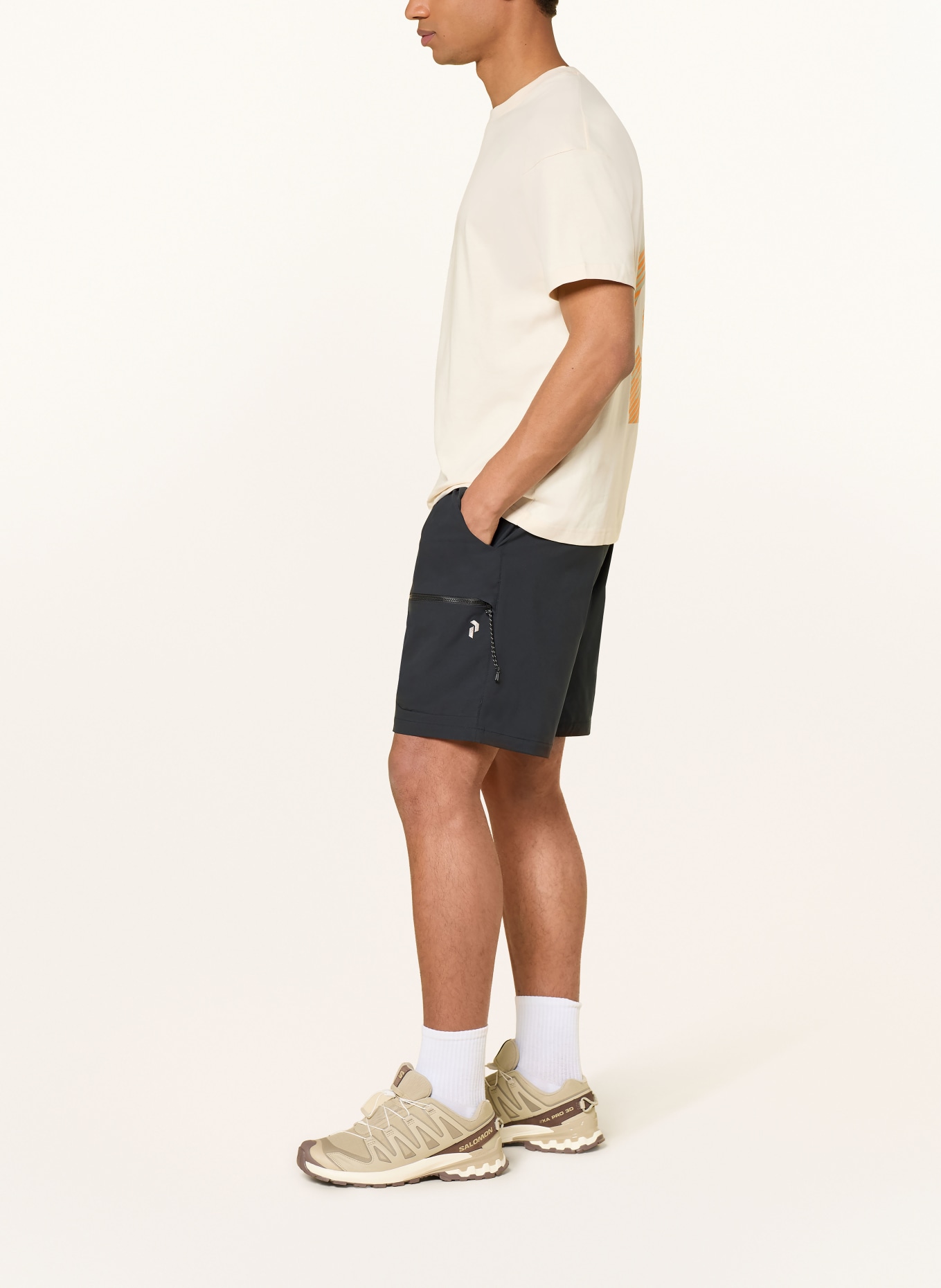 Peak Performance Trekkingshorts OUTDOOR CARGO: SCHWARZ