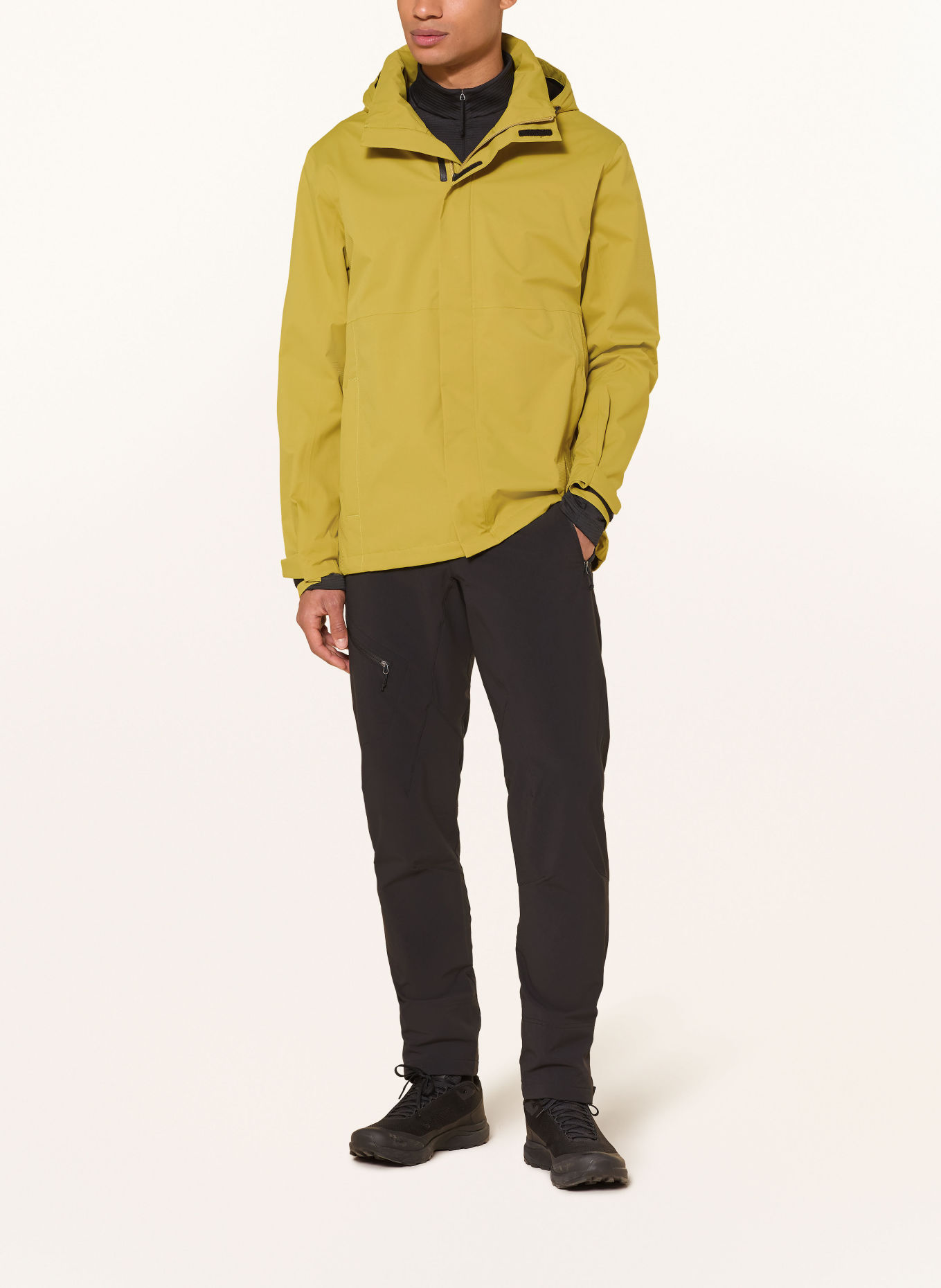 Schöffel Regenjacke: DUNKELGELB / SCHWARZ