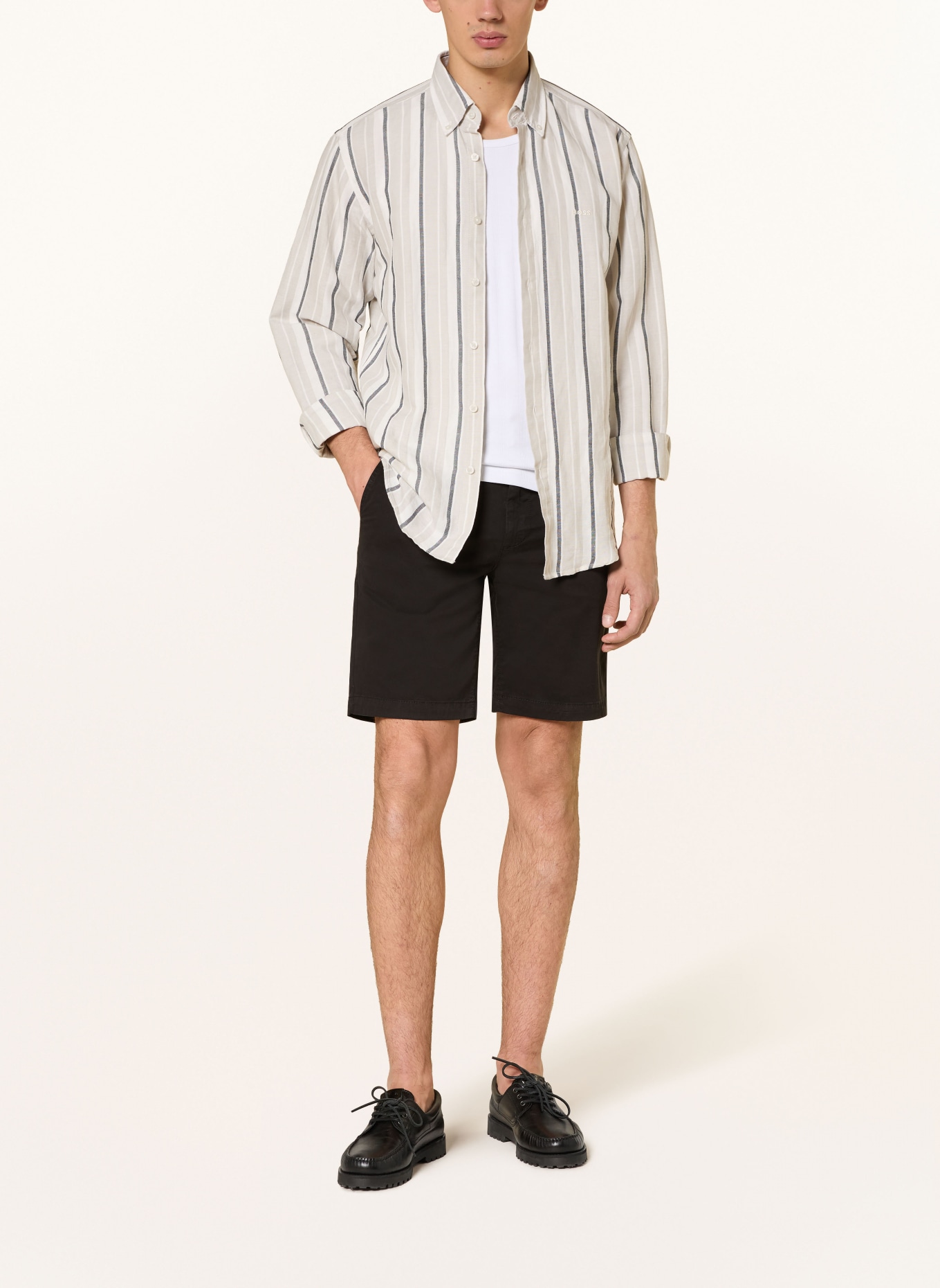 BOSS Chinoshorts Slim Fit: SCHWARZ