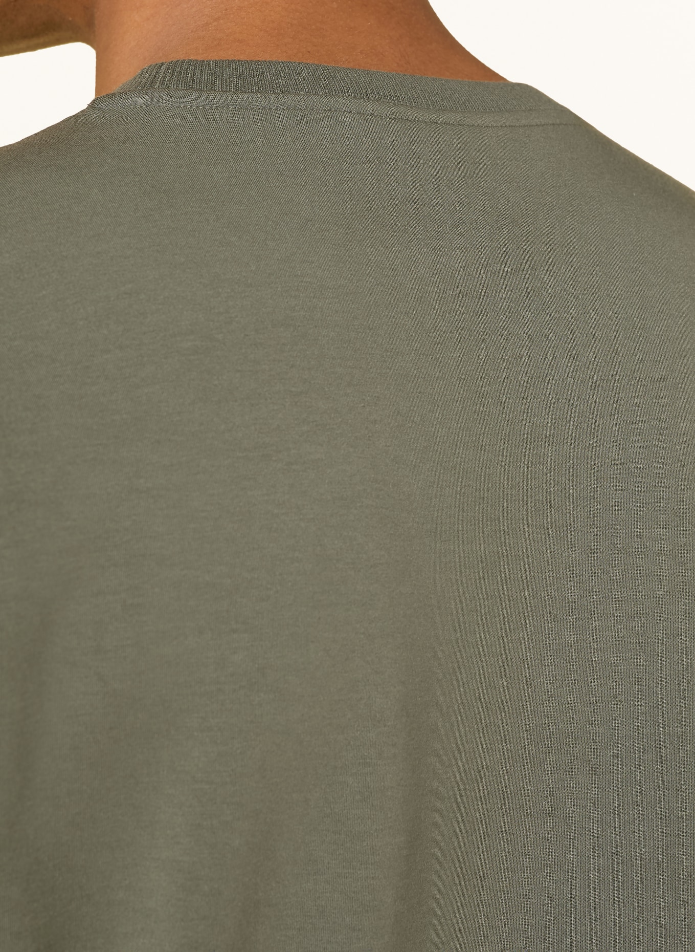 Juvia Sweatshirt ANDREW: OLIVE
