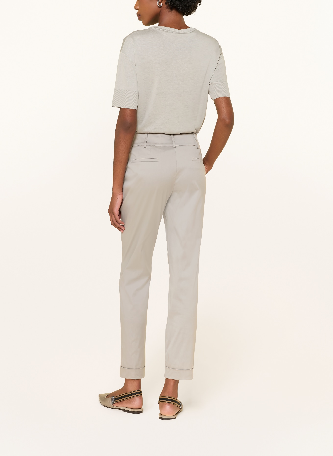 windsor. Hose: HELLGRAU