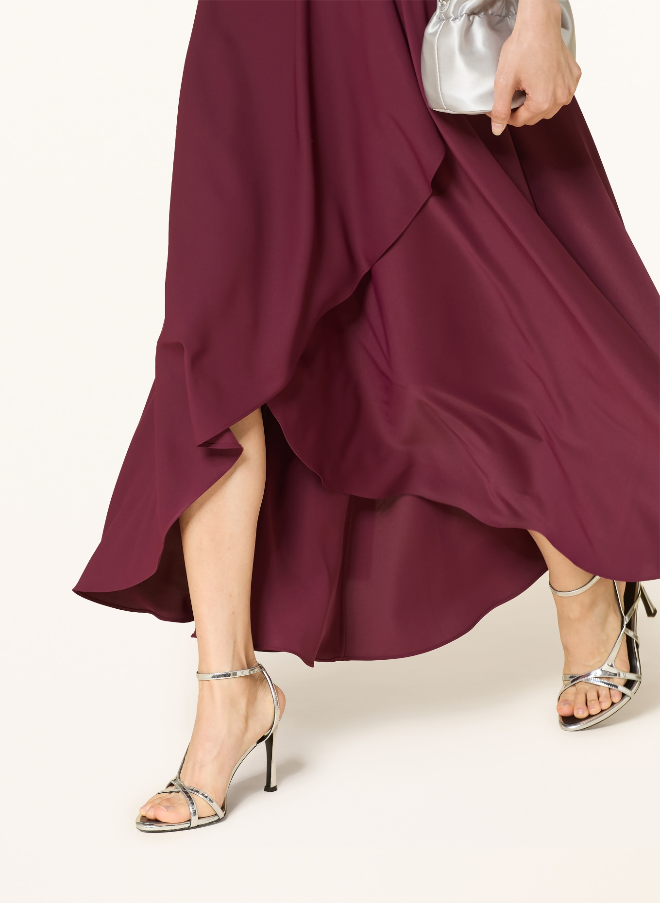 VM Vera Mont Abendkleid: DUNKELROT