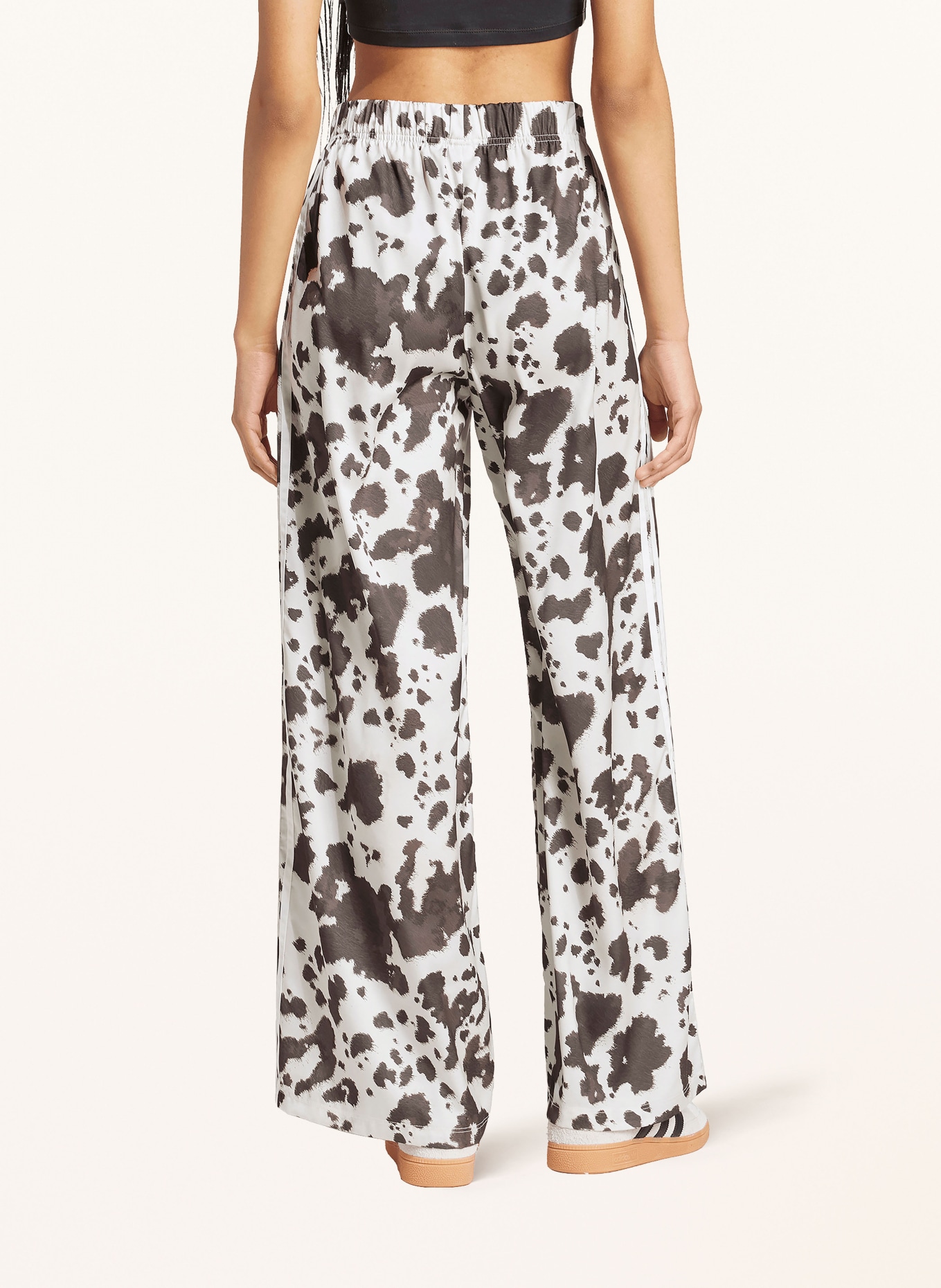 adidas Originals ORIGINALS SATIN WIDE LEG sweatpants made of satin: DARK BROWN / CREAM