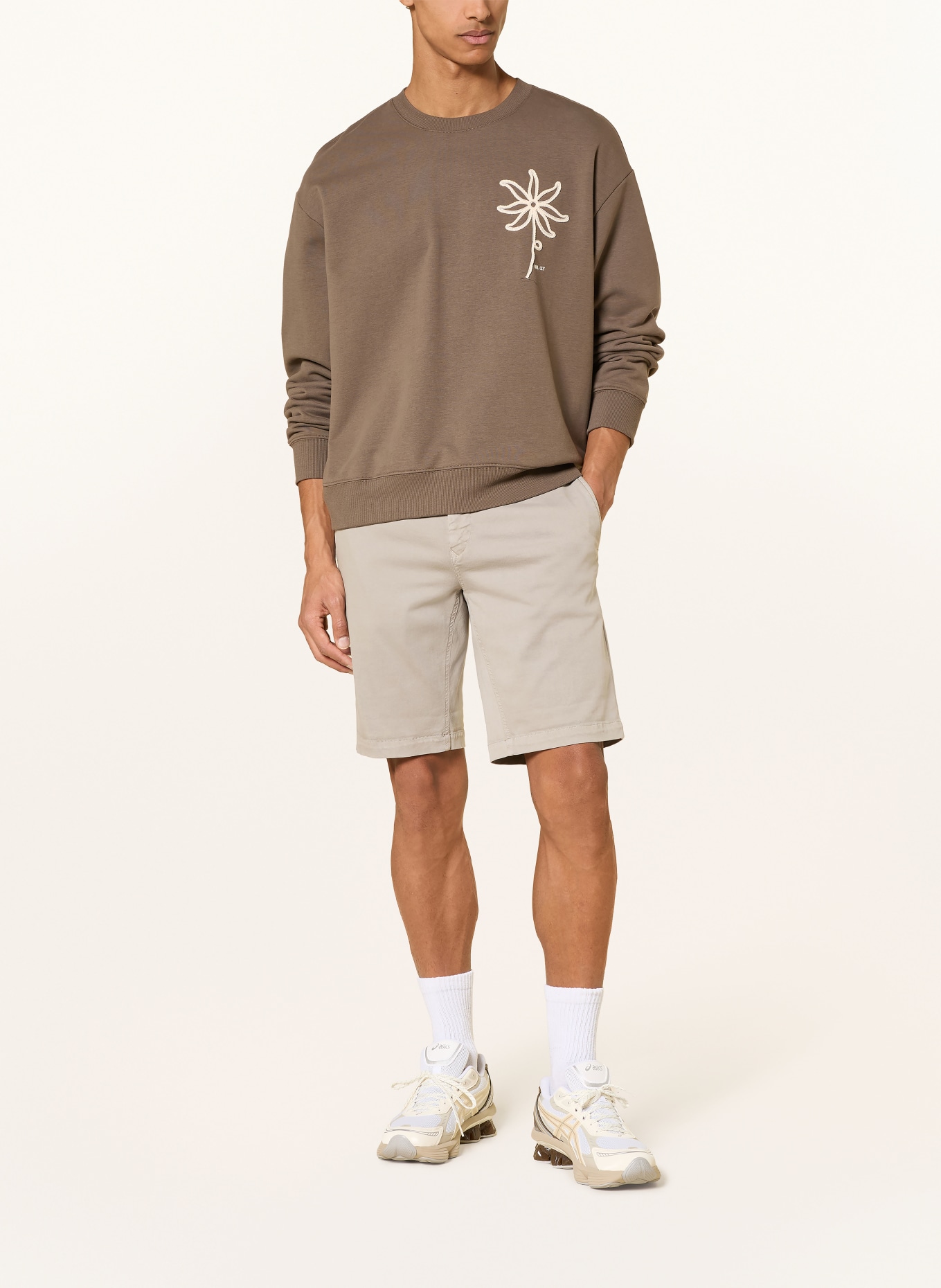 REPLAY Jeansshorts BENNI Regular Fit: GRAU