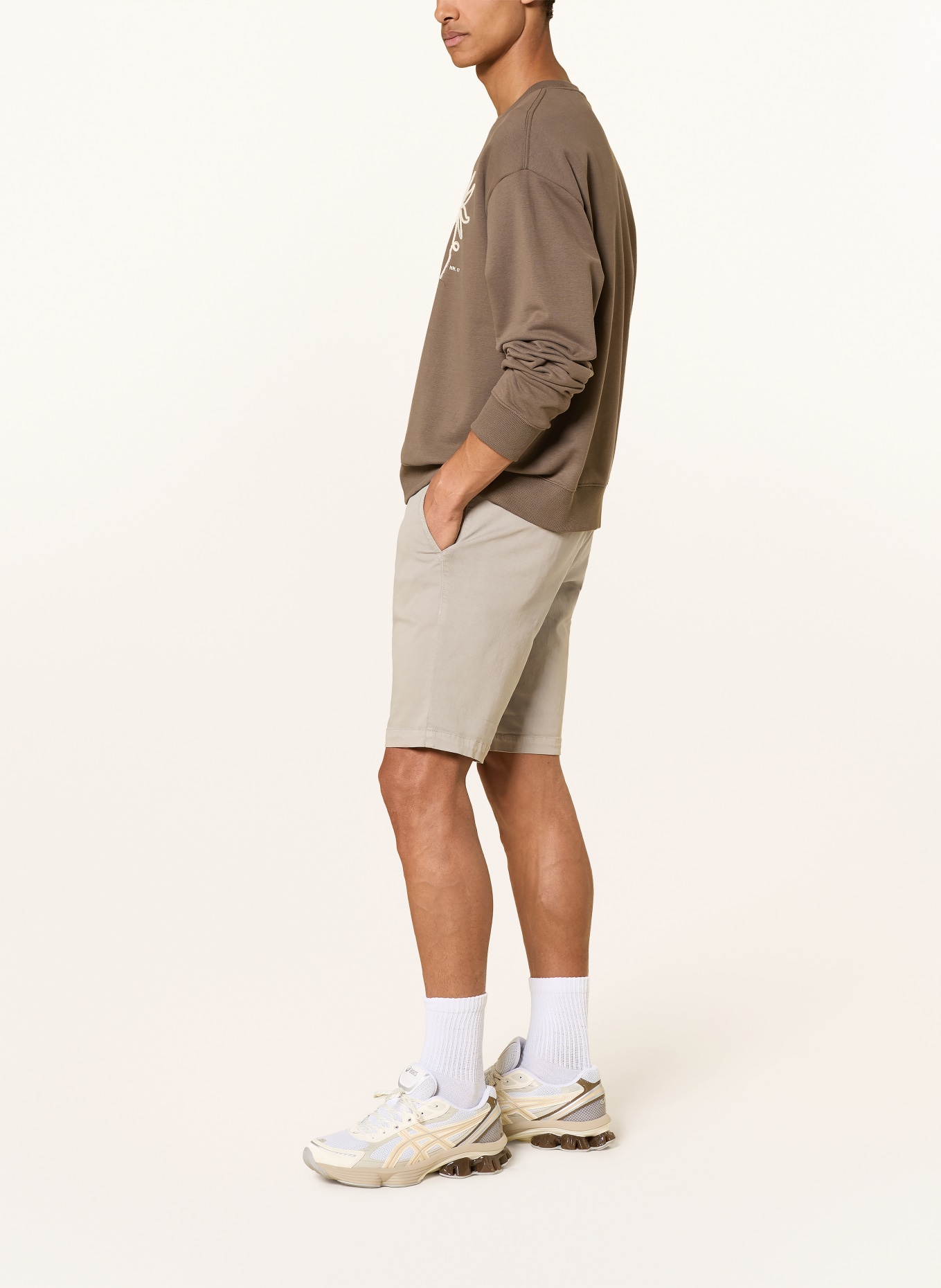 REPLAY Jeansshorts BENNI Regular Fit: GRAU