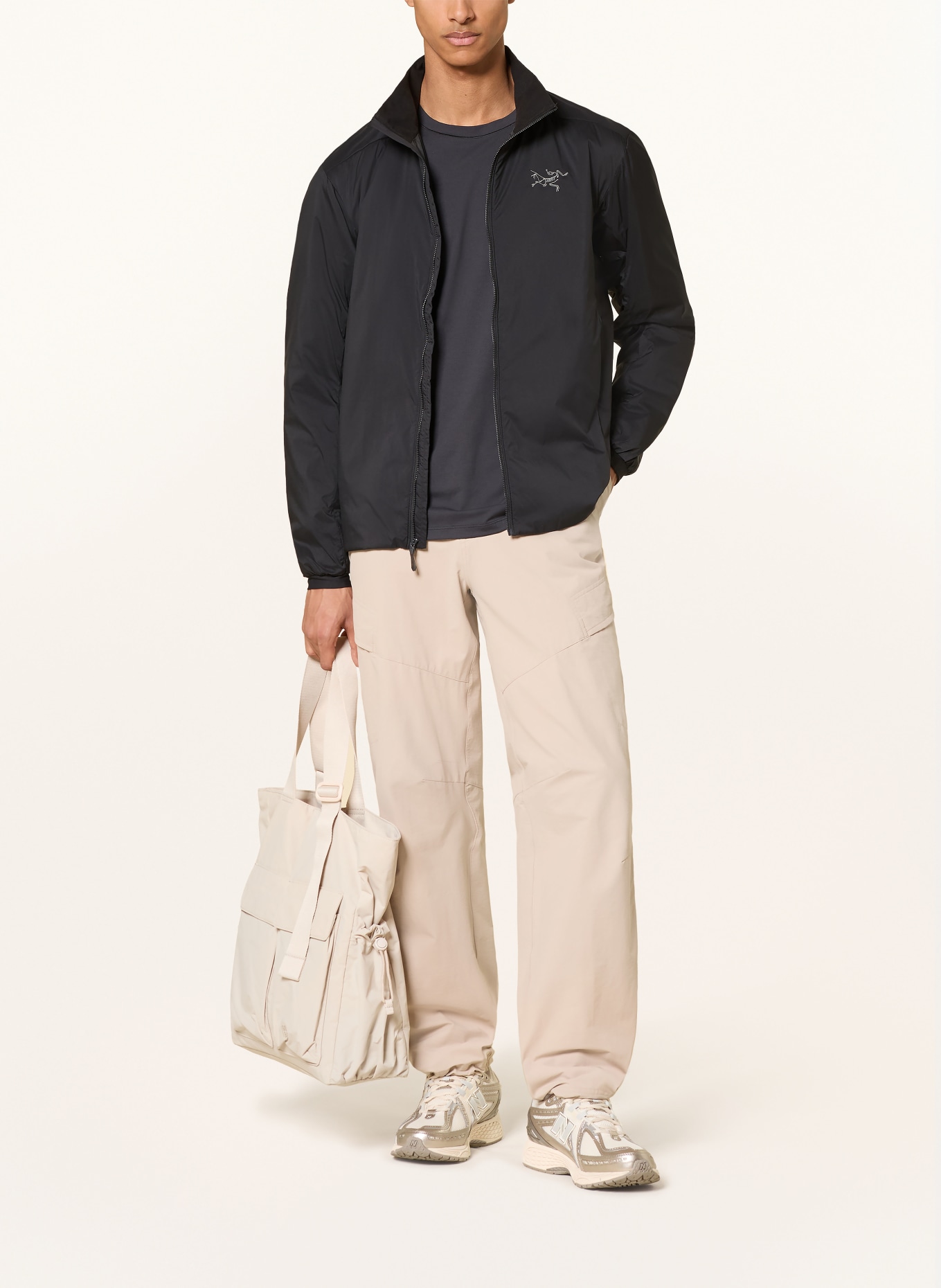 ARC'TERYX Funktionsjacke ATOM: SCHWARZ