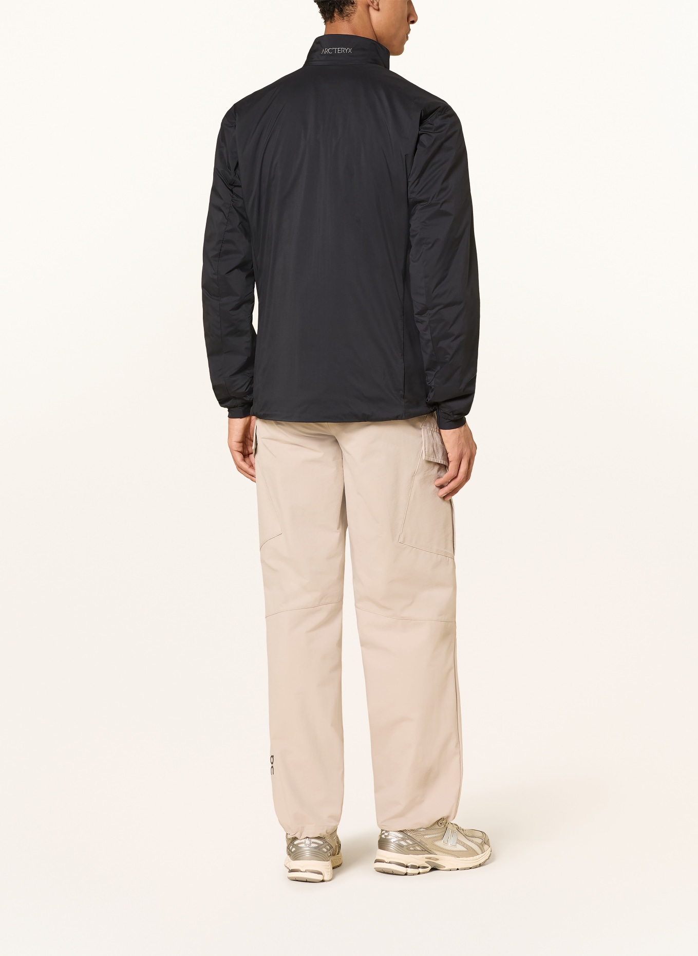 ARC'TERYX Funktionsjacke ATOM: SCHWARZ