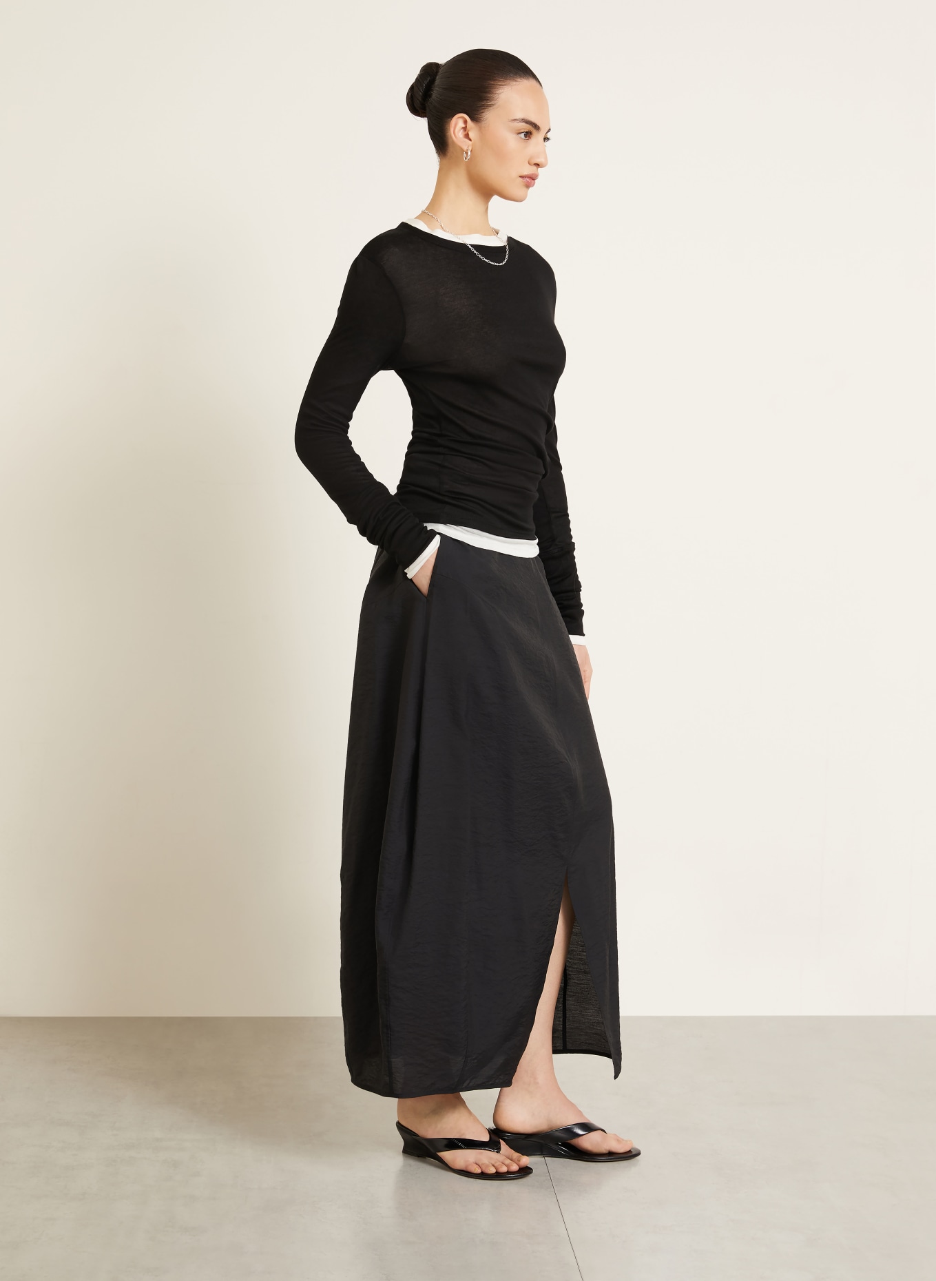 TOTEME Seidenrock: SCHWARZ